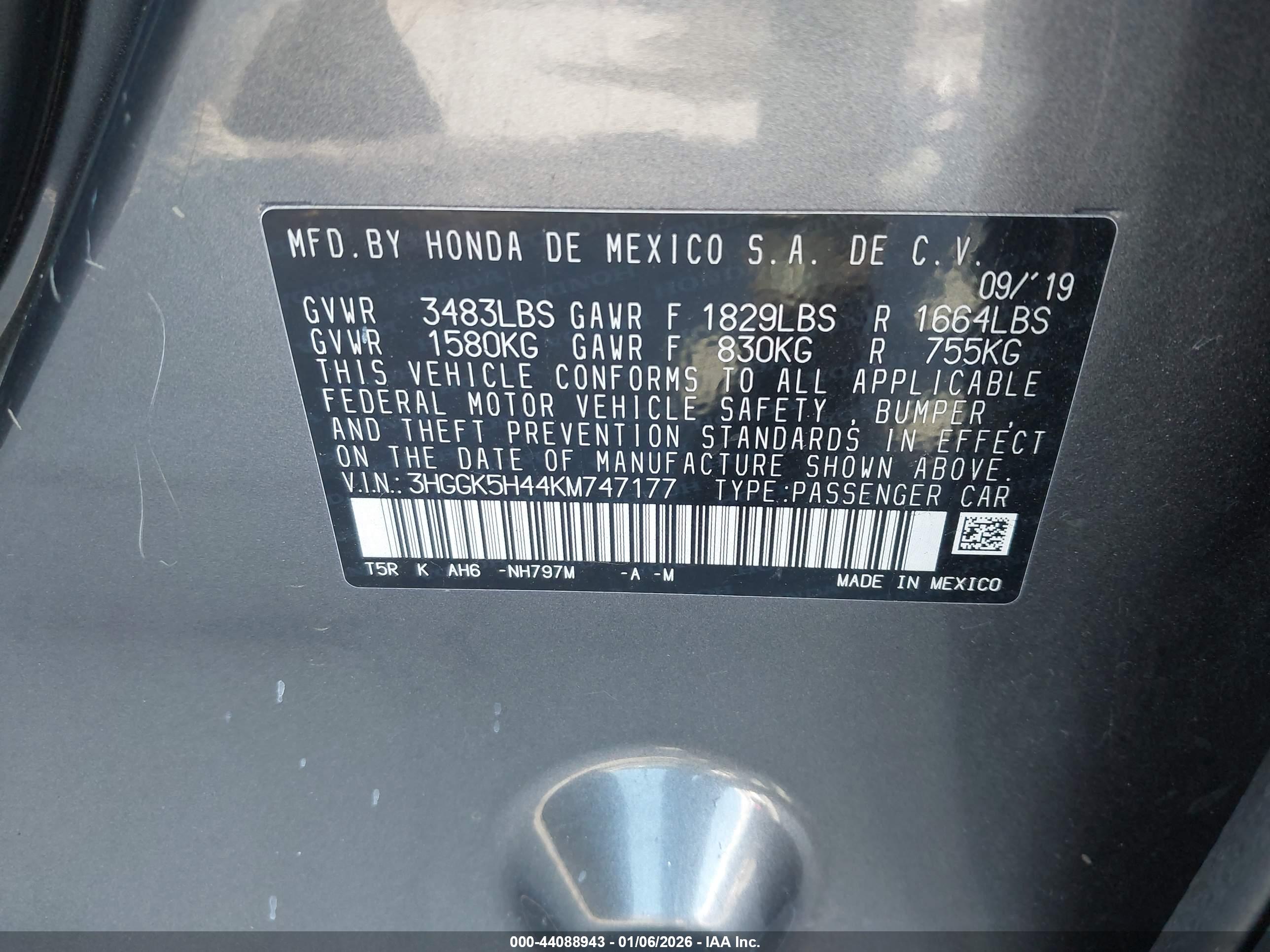 HONDA FIT image 9