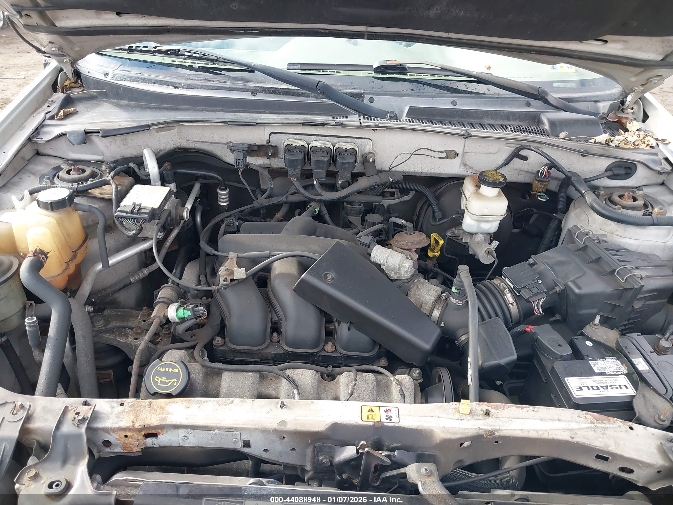 FORD ESCAPE image 10