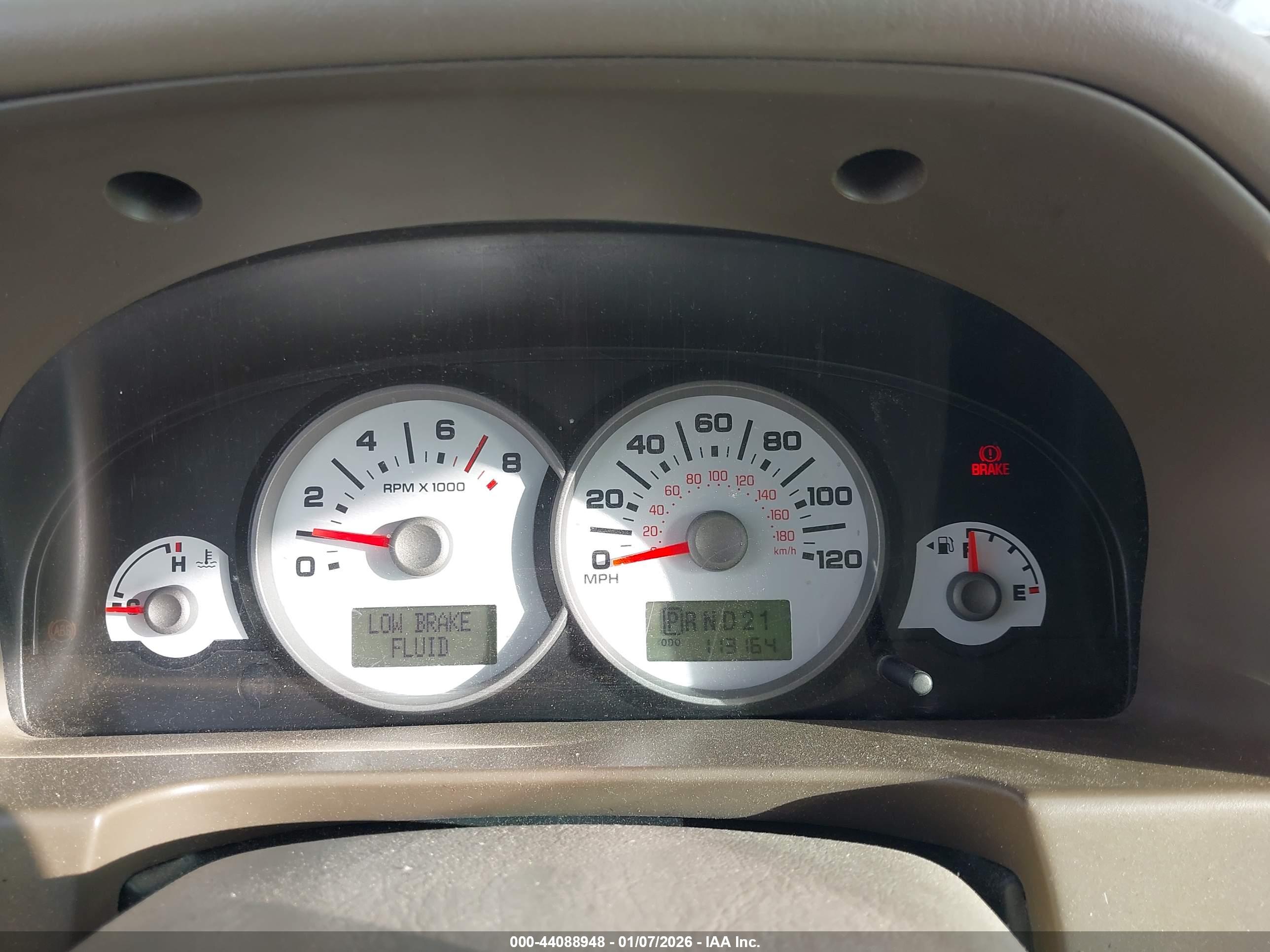 FORD ESCAPE image 7