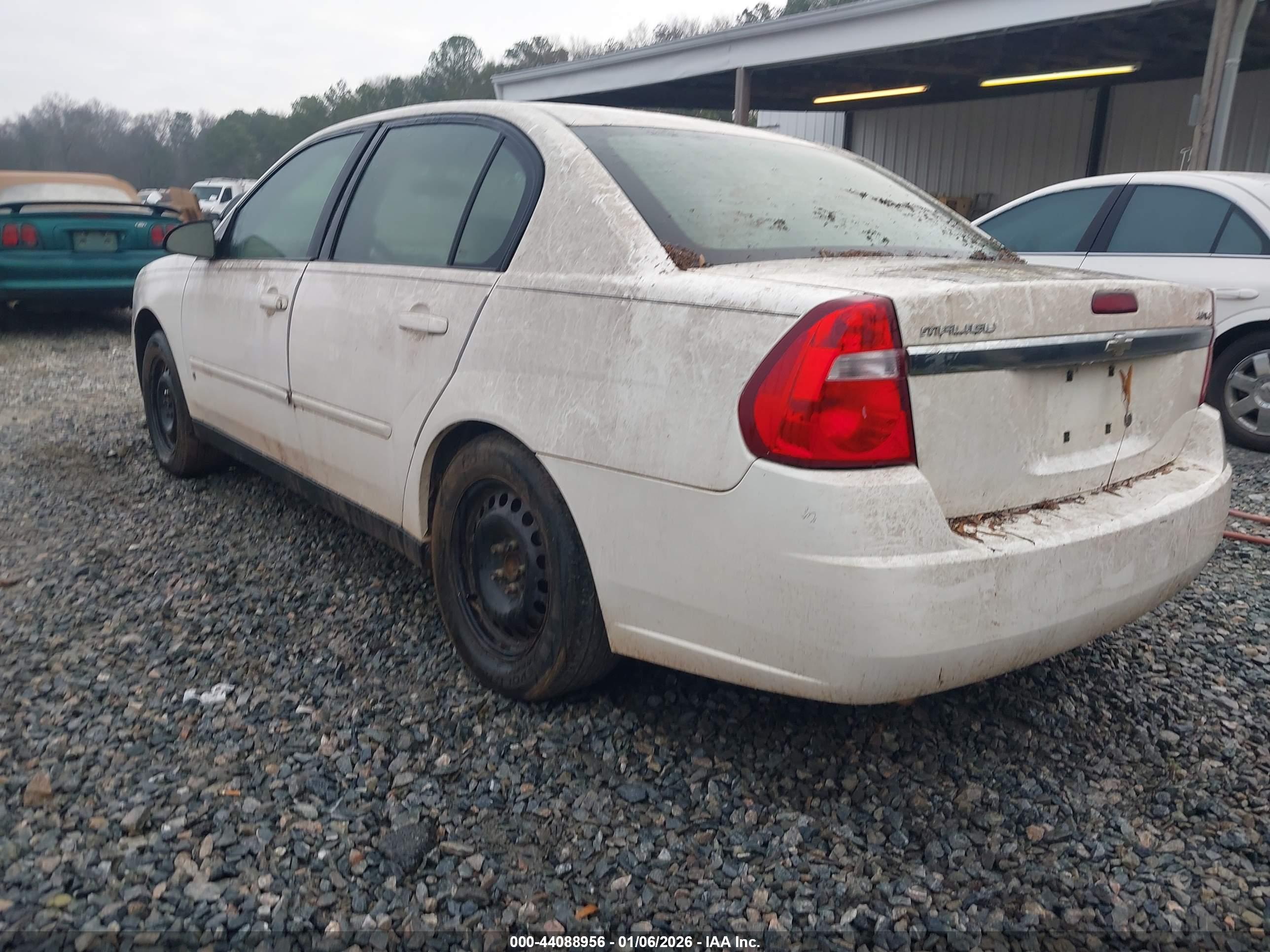 CHEVROLET MALIBU image 3