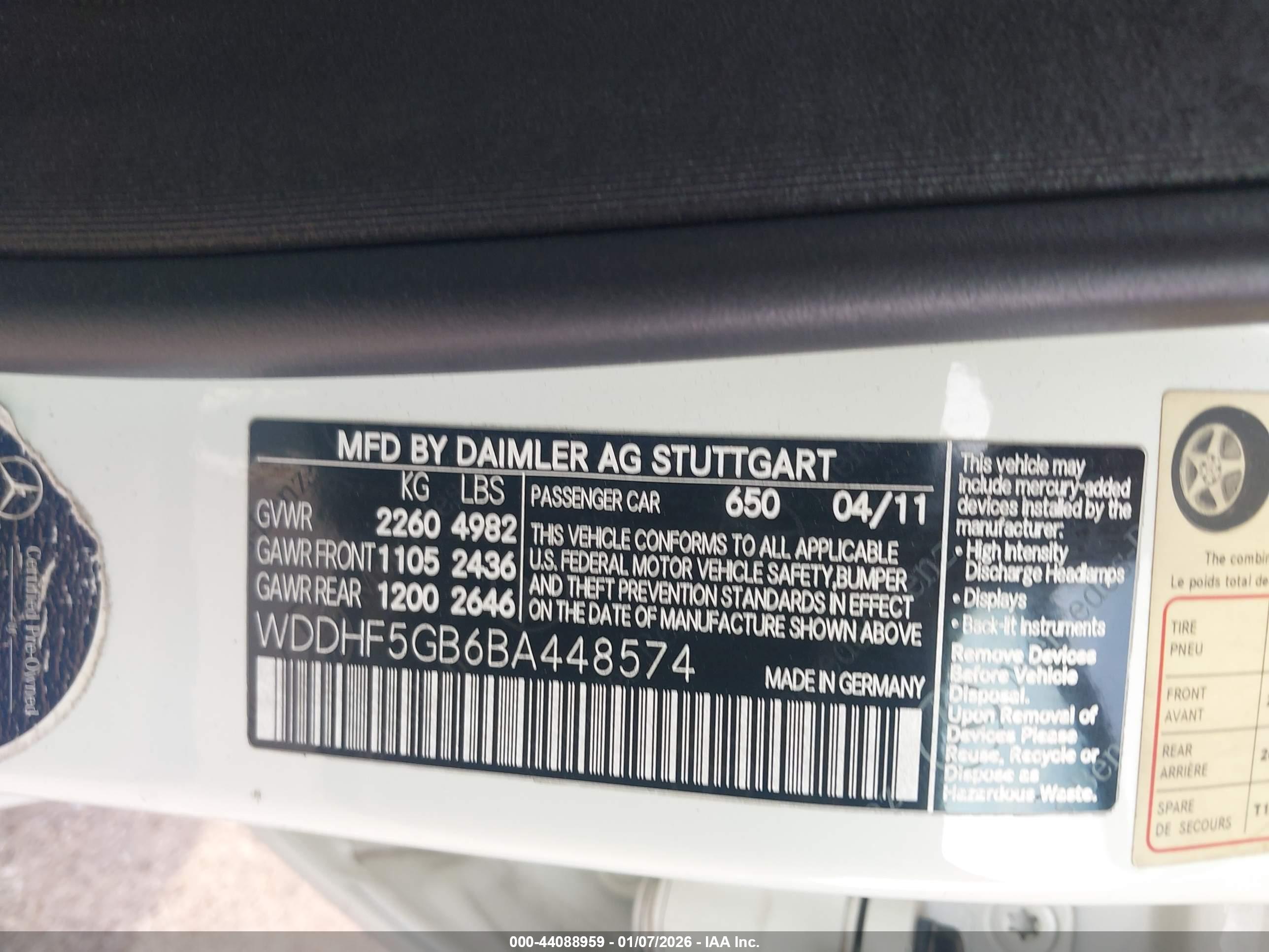 MERCEDES-BENZ E image 9