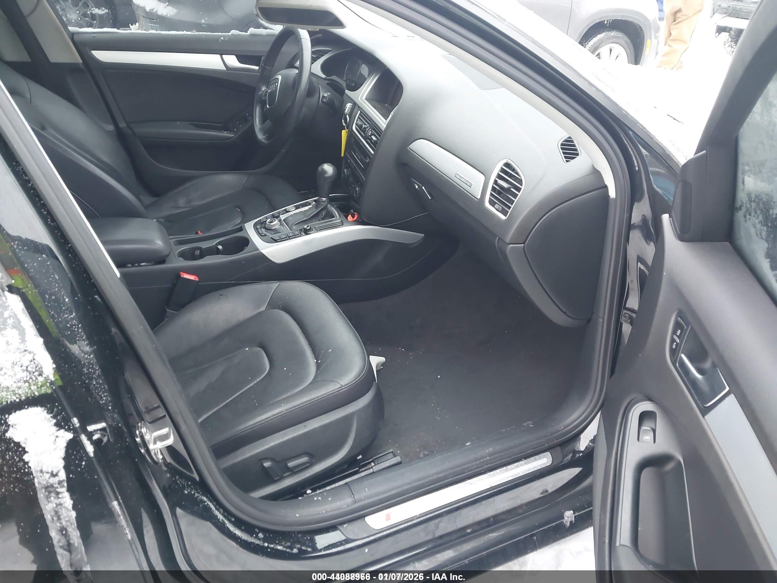 AUDI A4 image 5