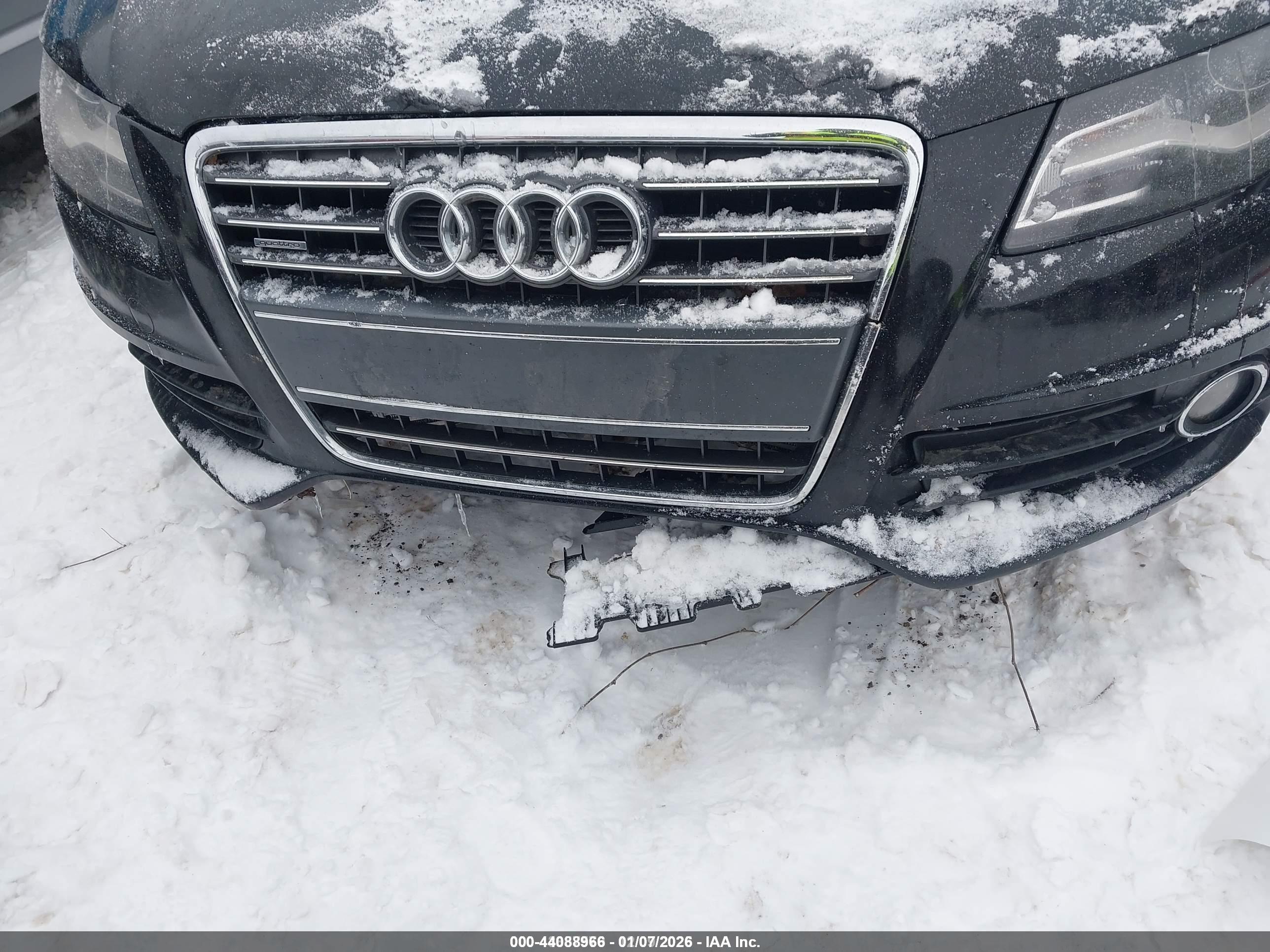 AUDI A4 image 6