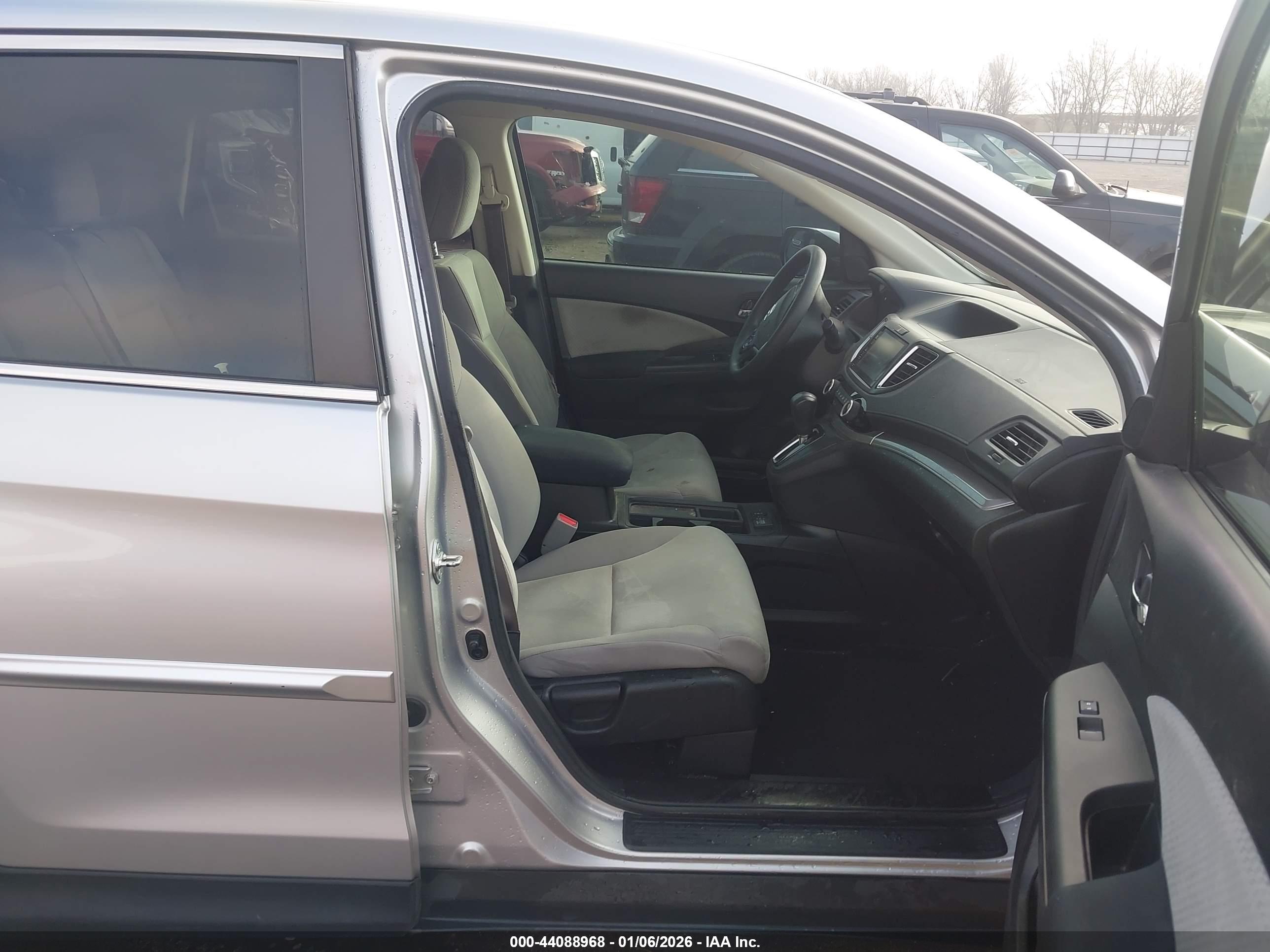 HONDA CR-V image 5