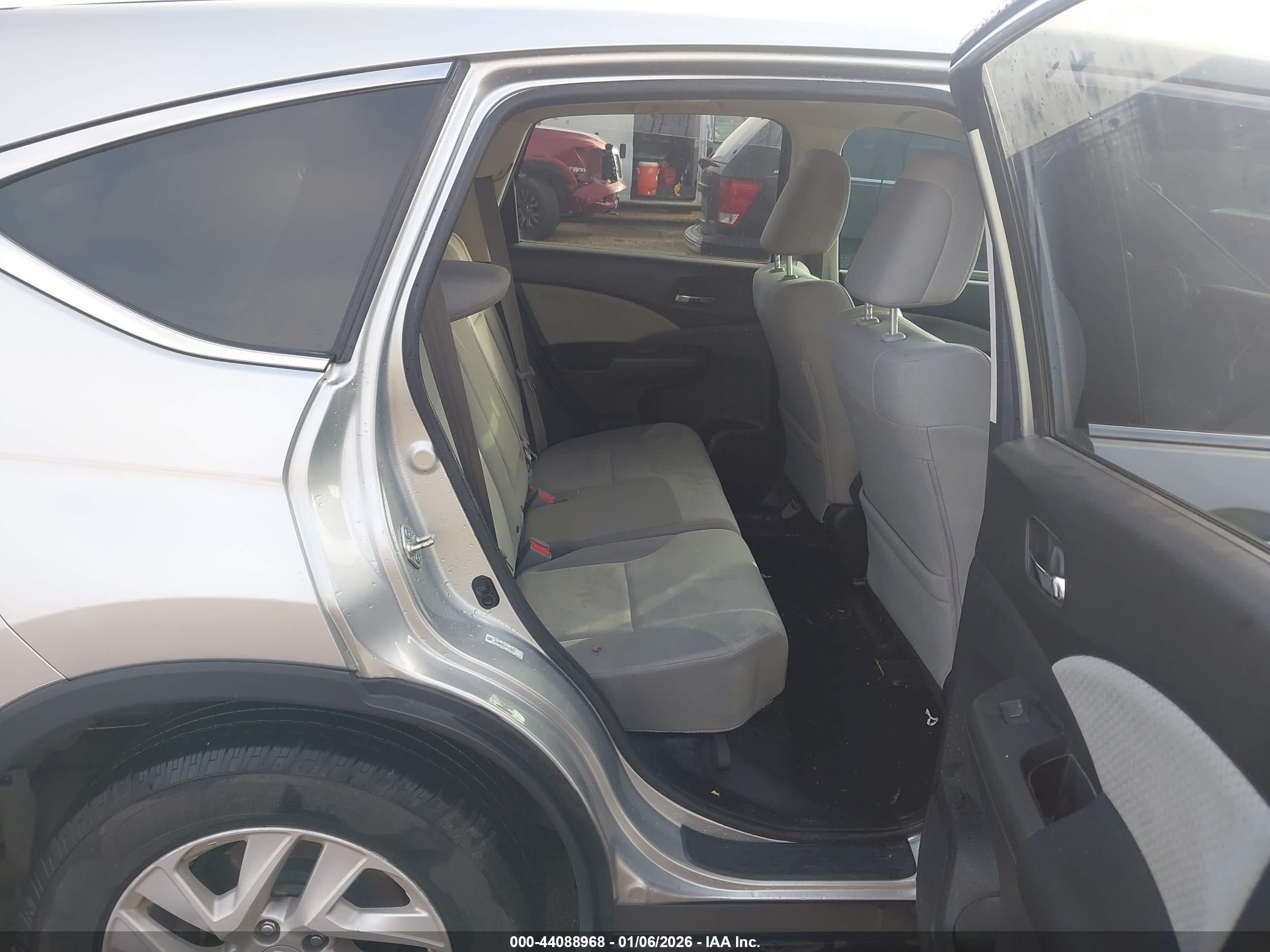 HONDA CR-V image 8
