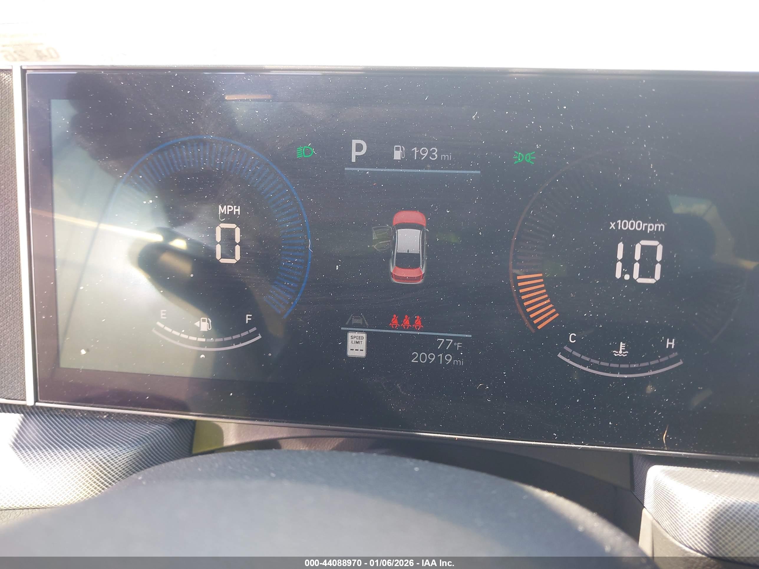 HYUNDAI SONATA image 7