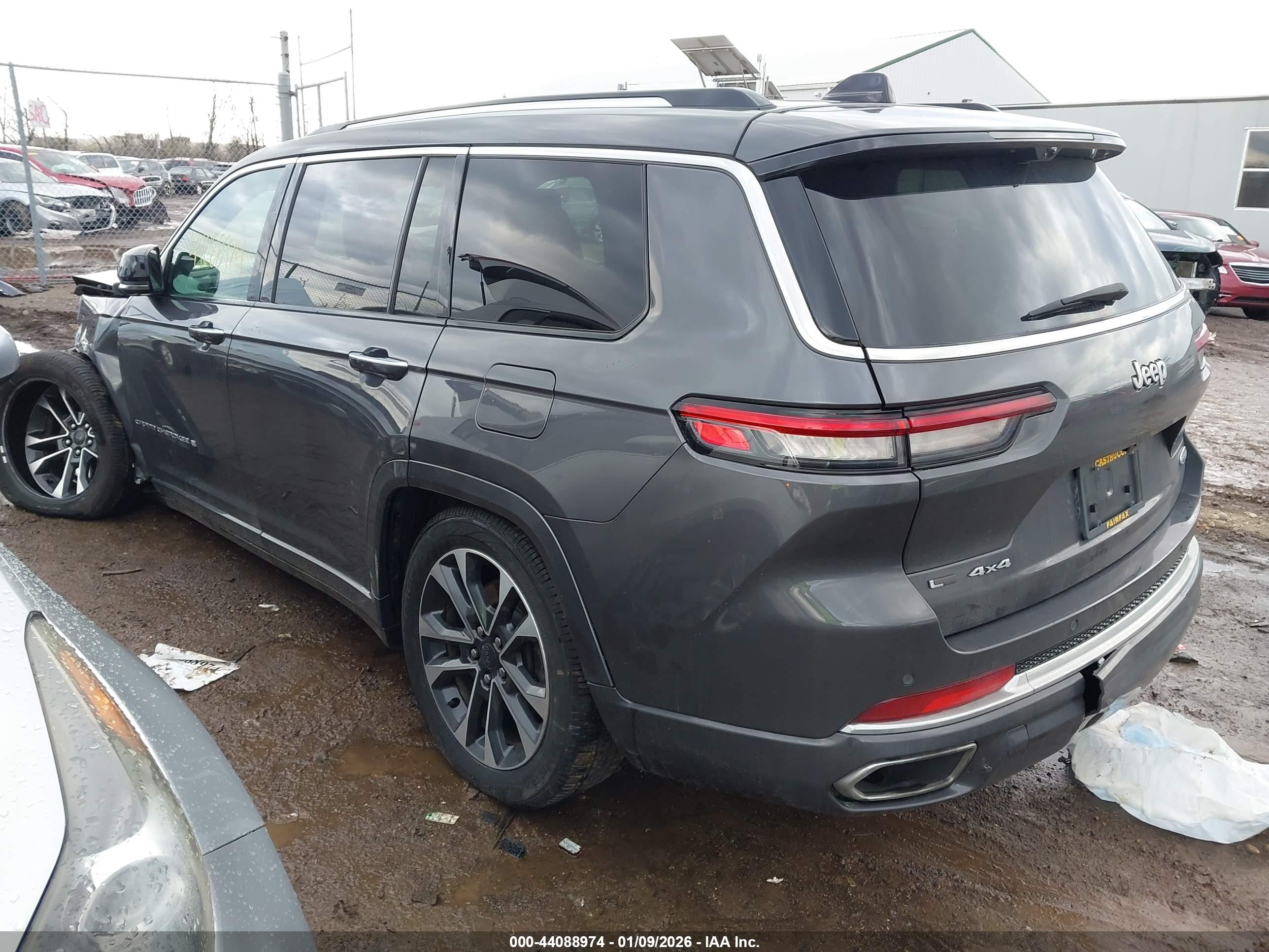 JEEP GRAND image 3