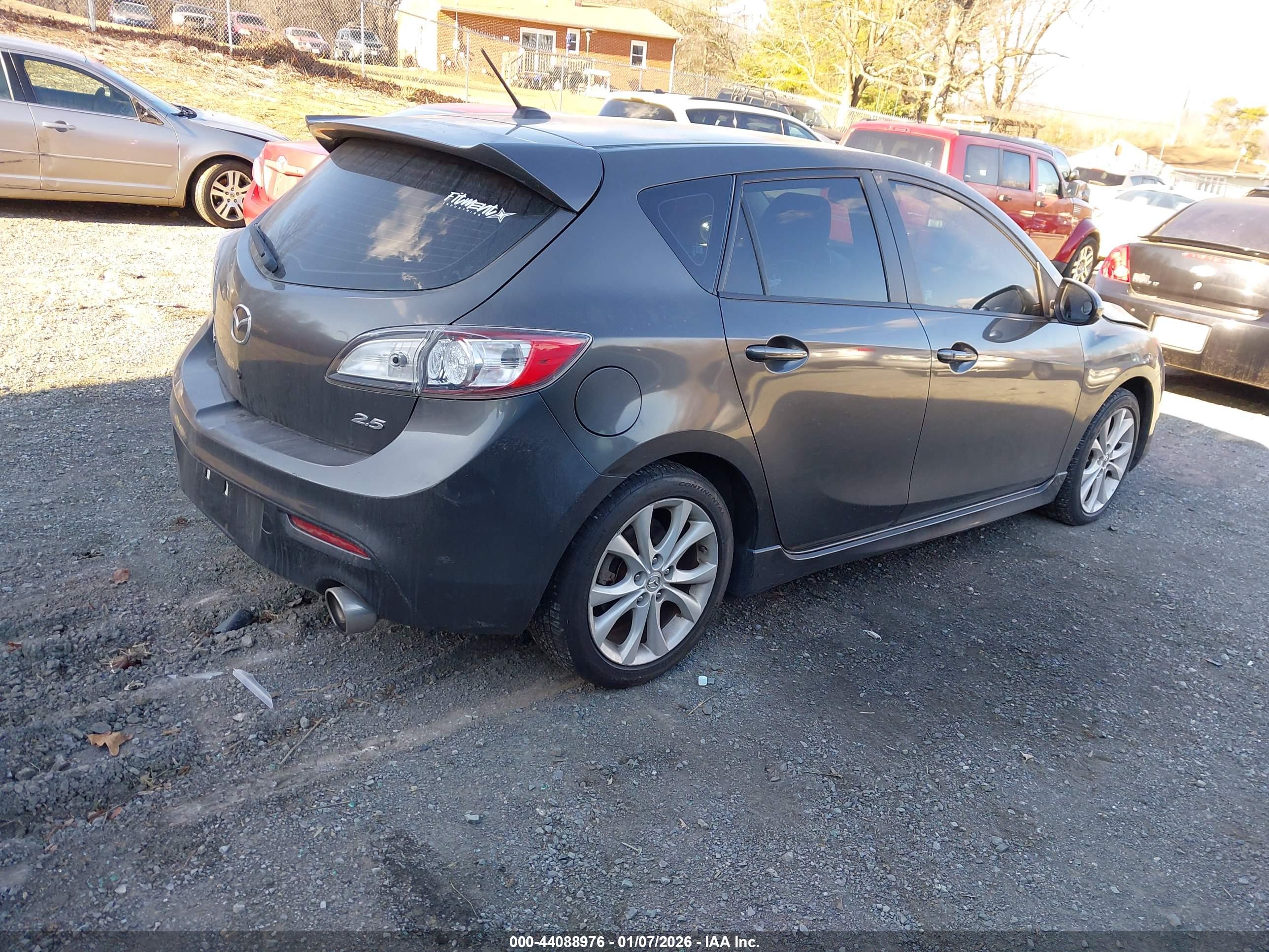 MAZDA MAZDA3 image 4