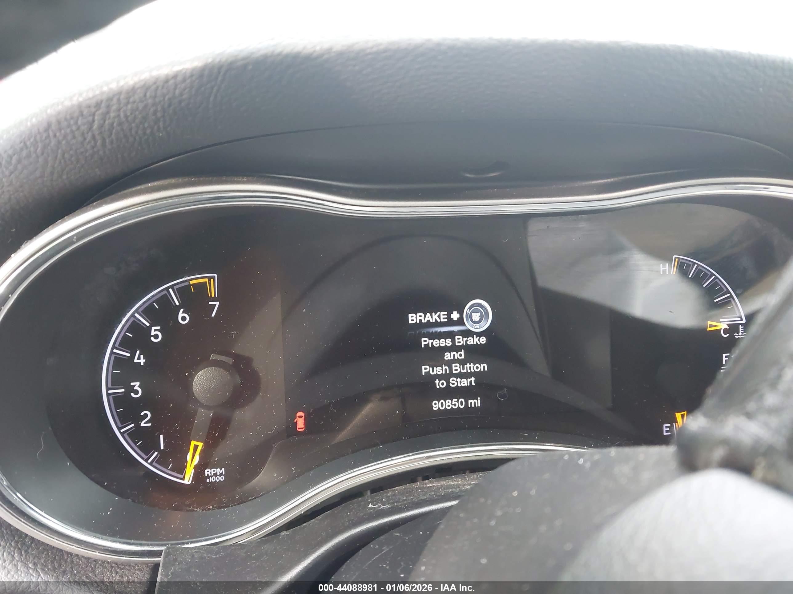 JEEP GRAND image 7