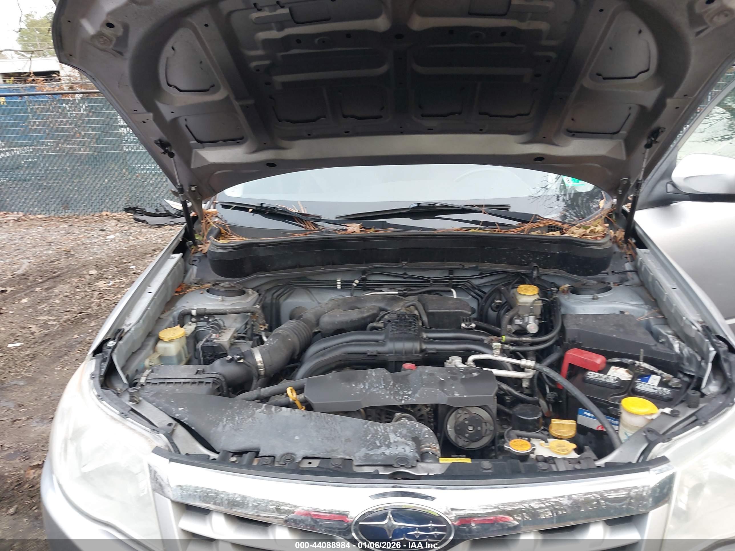 SUBARU FORESTER image 10
