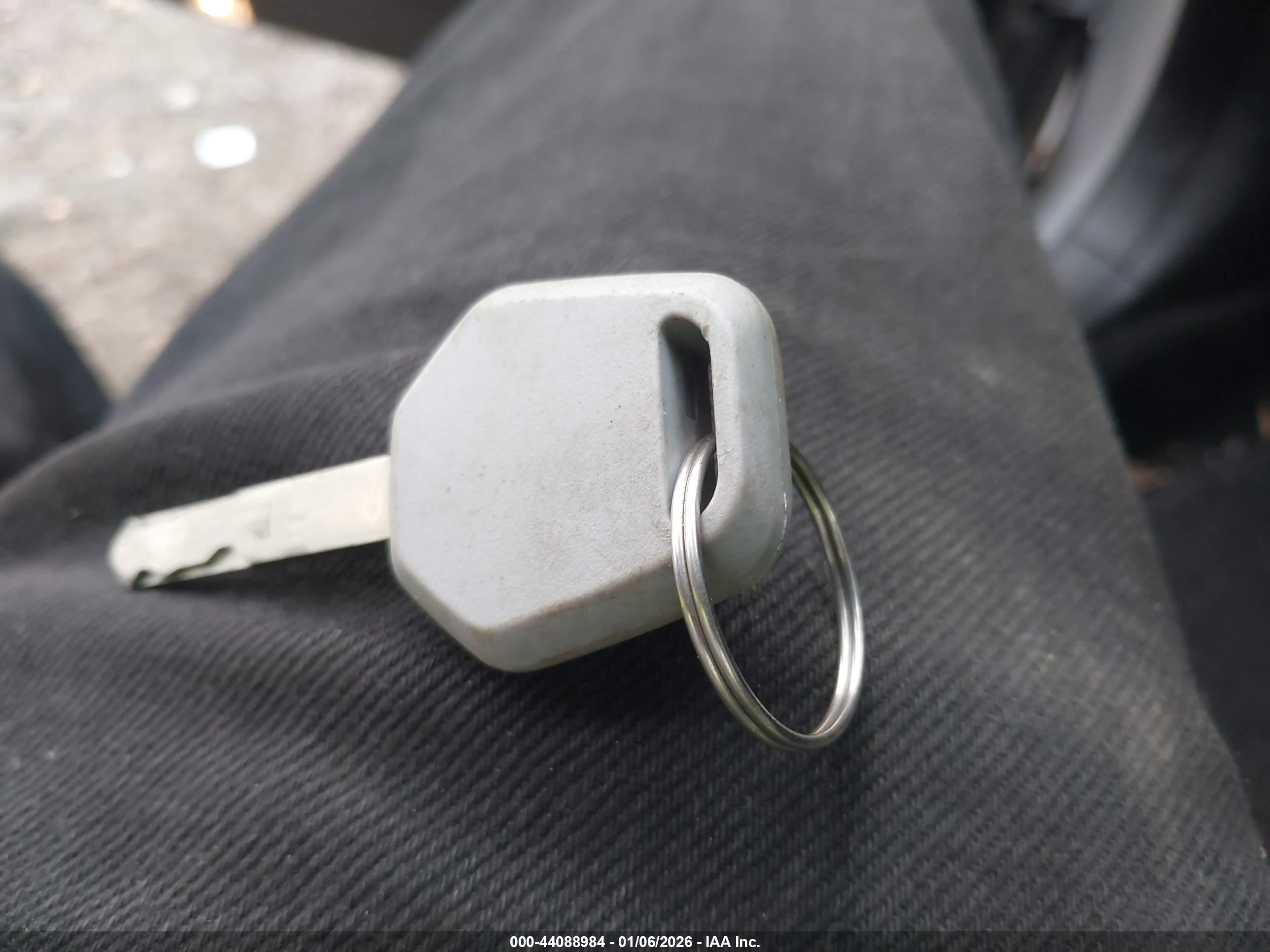 SUBARU FORESTER image 11