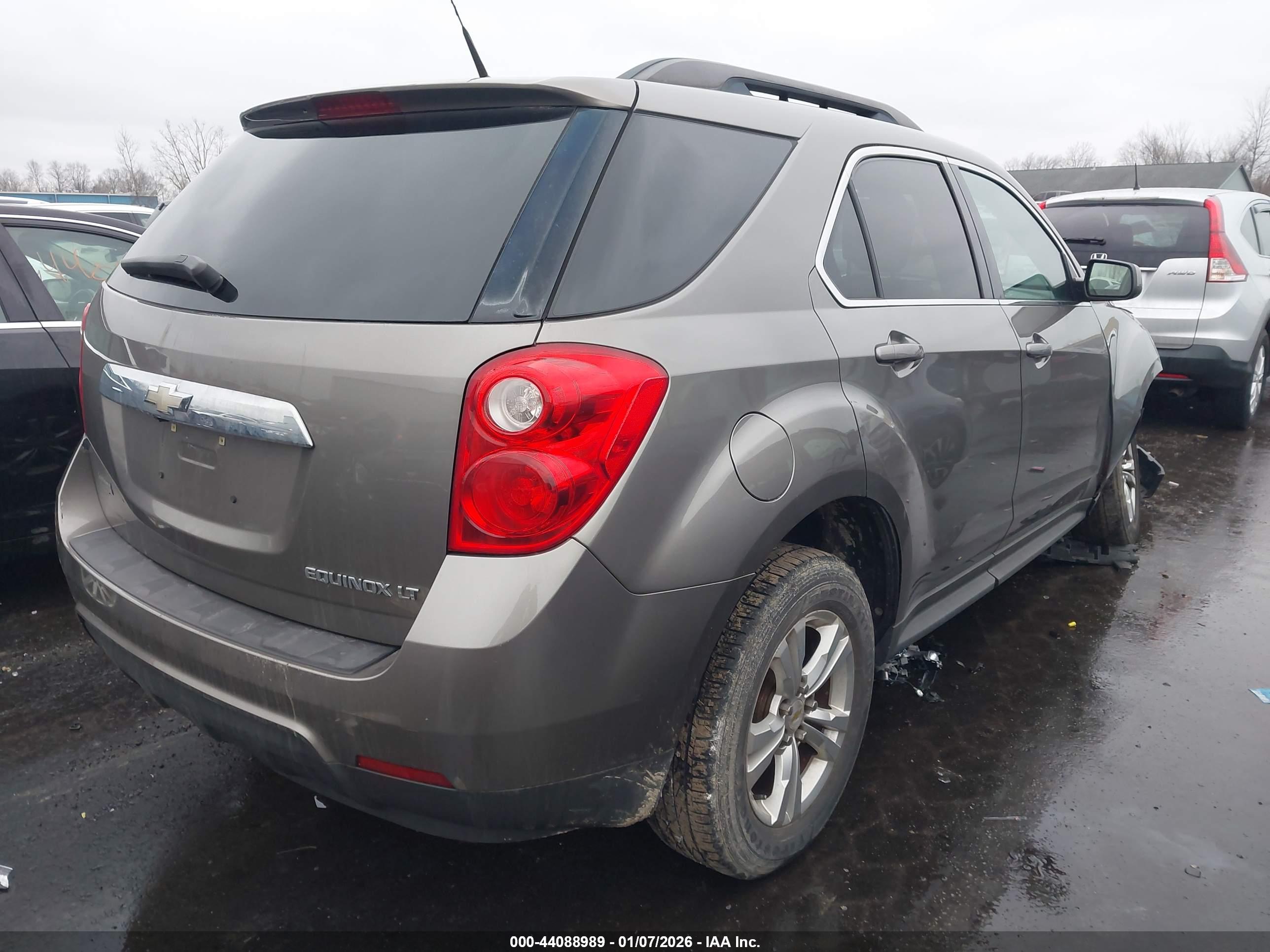 CHEVROLET EQUINOX image 4