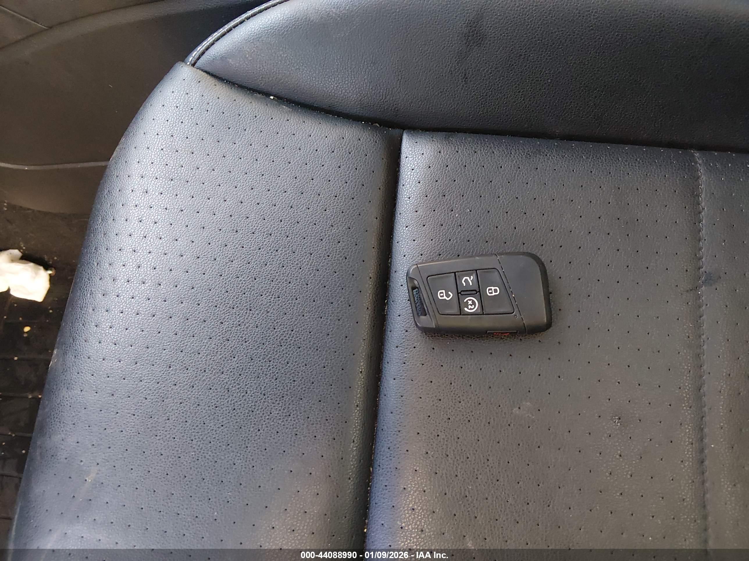 VOLKSWAGEN ATLAS image 11