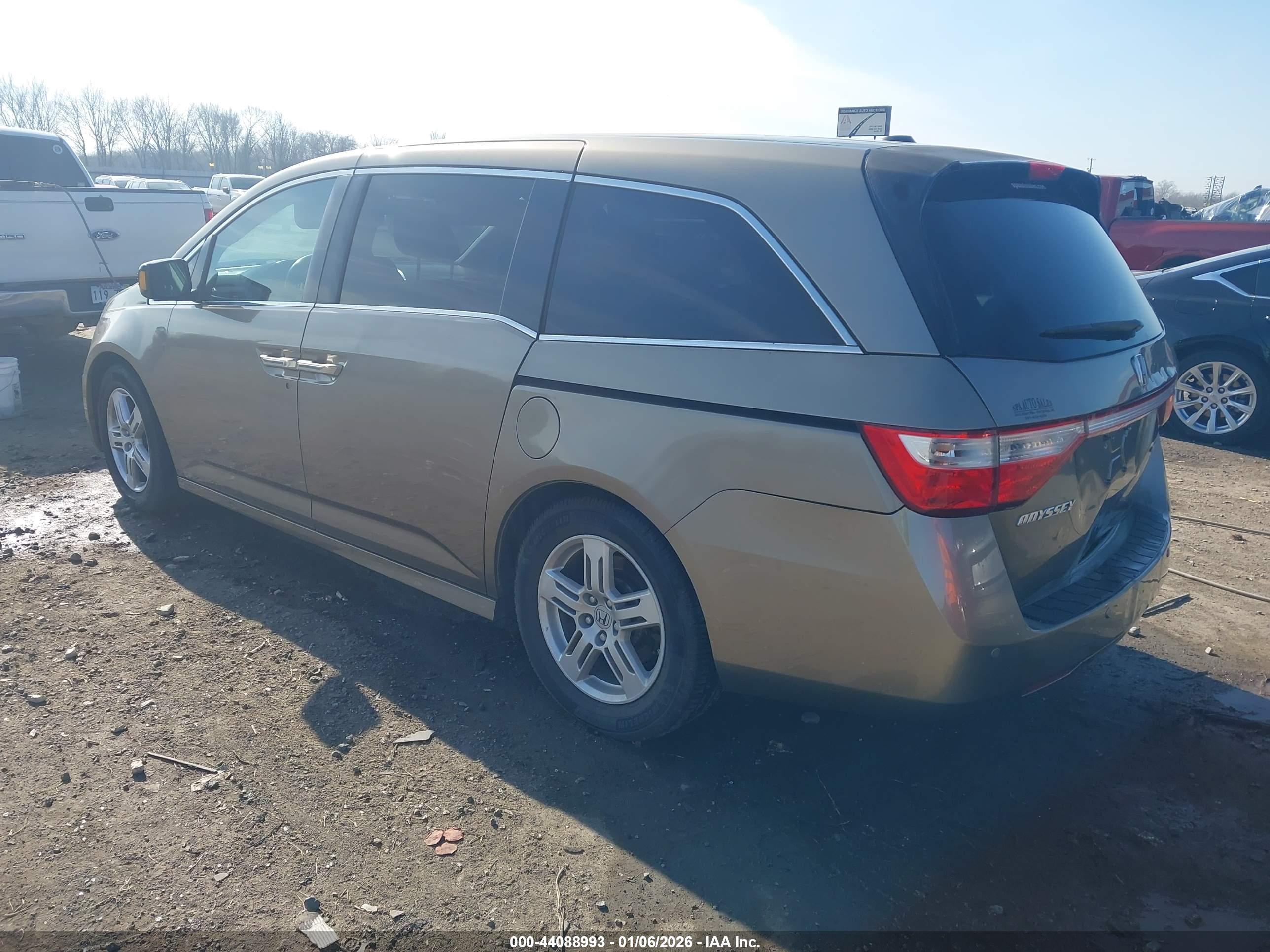 HONDA ODYSSEY image 3