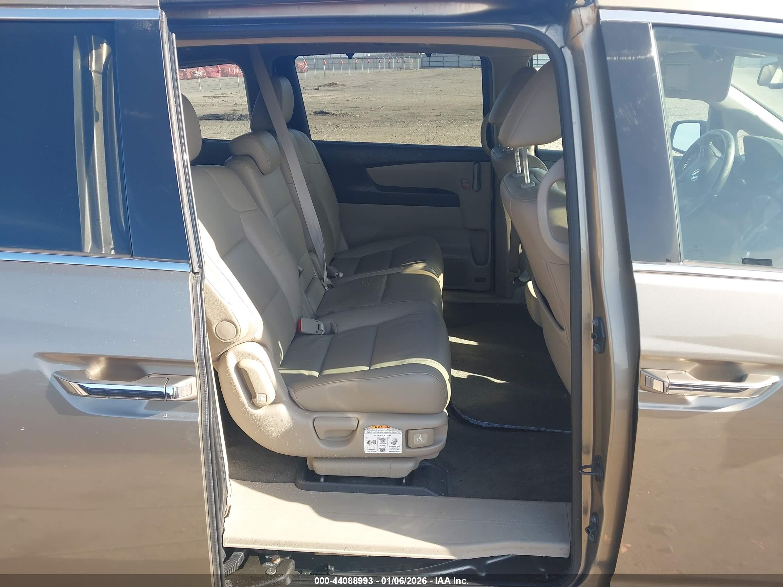 HONDA ODYSSEY image 8