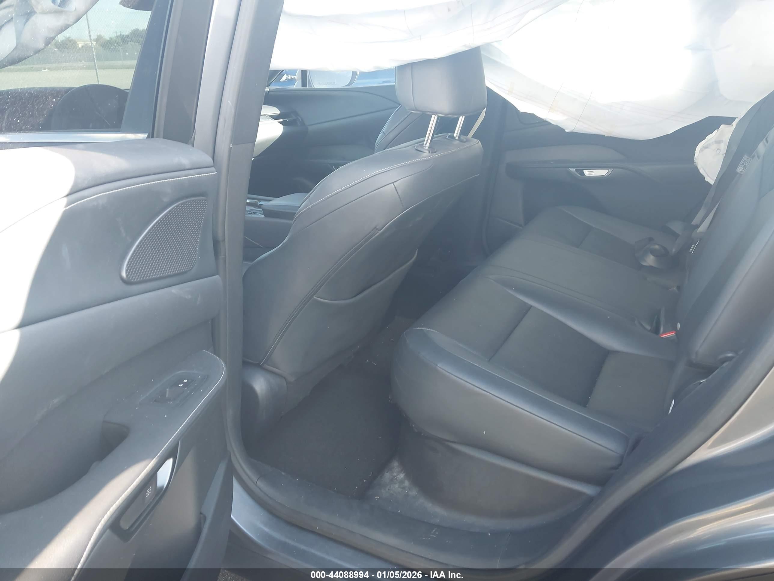 LEXUS RX image 8