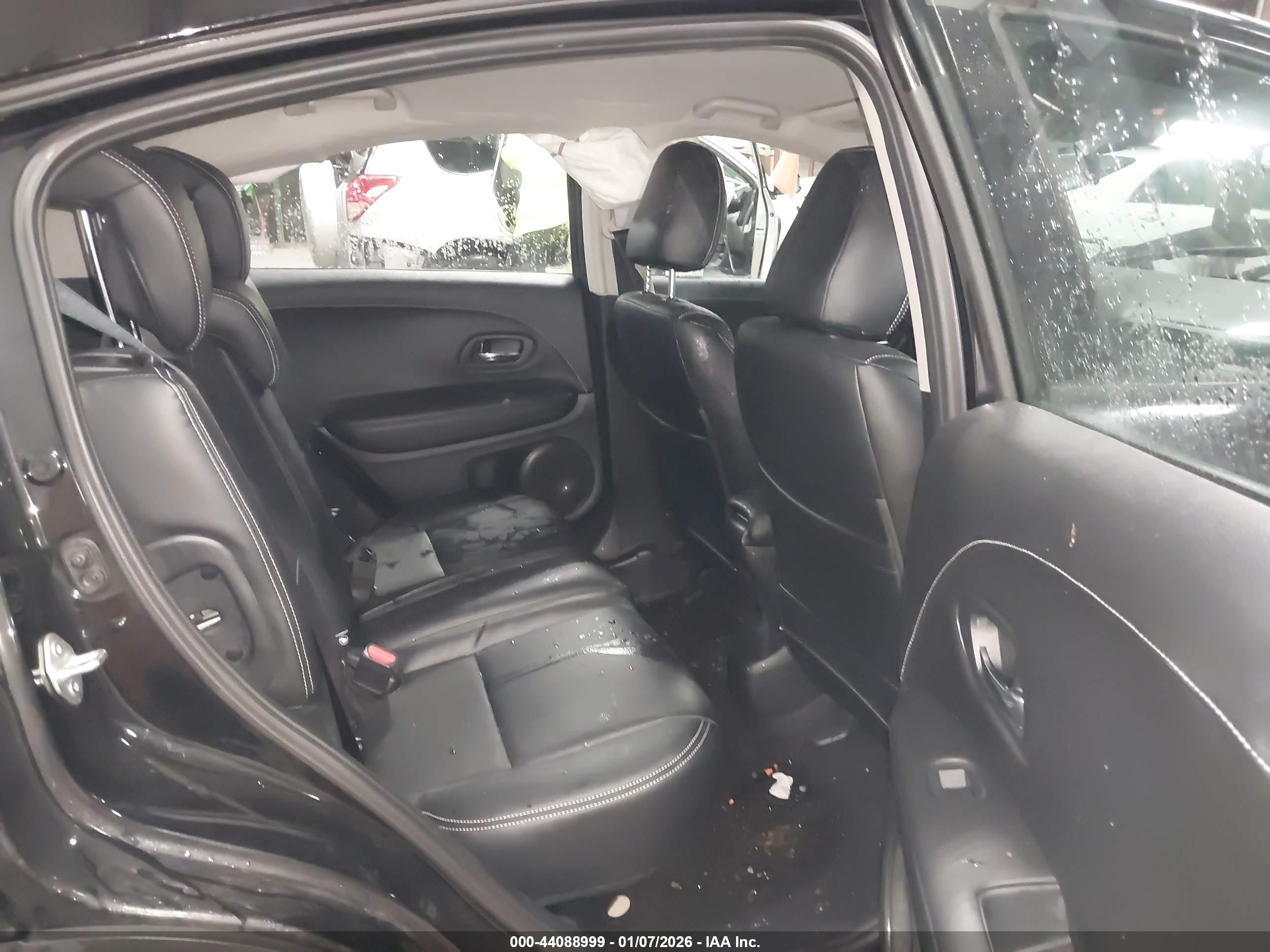 HONDA HR-V image 8