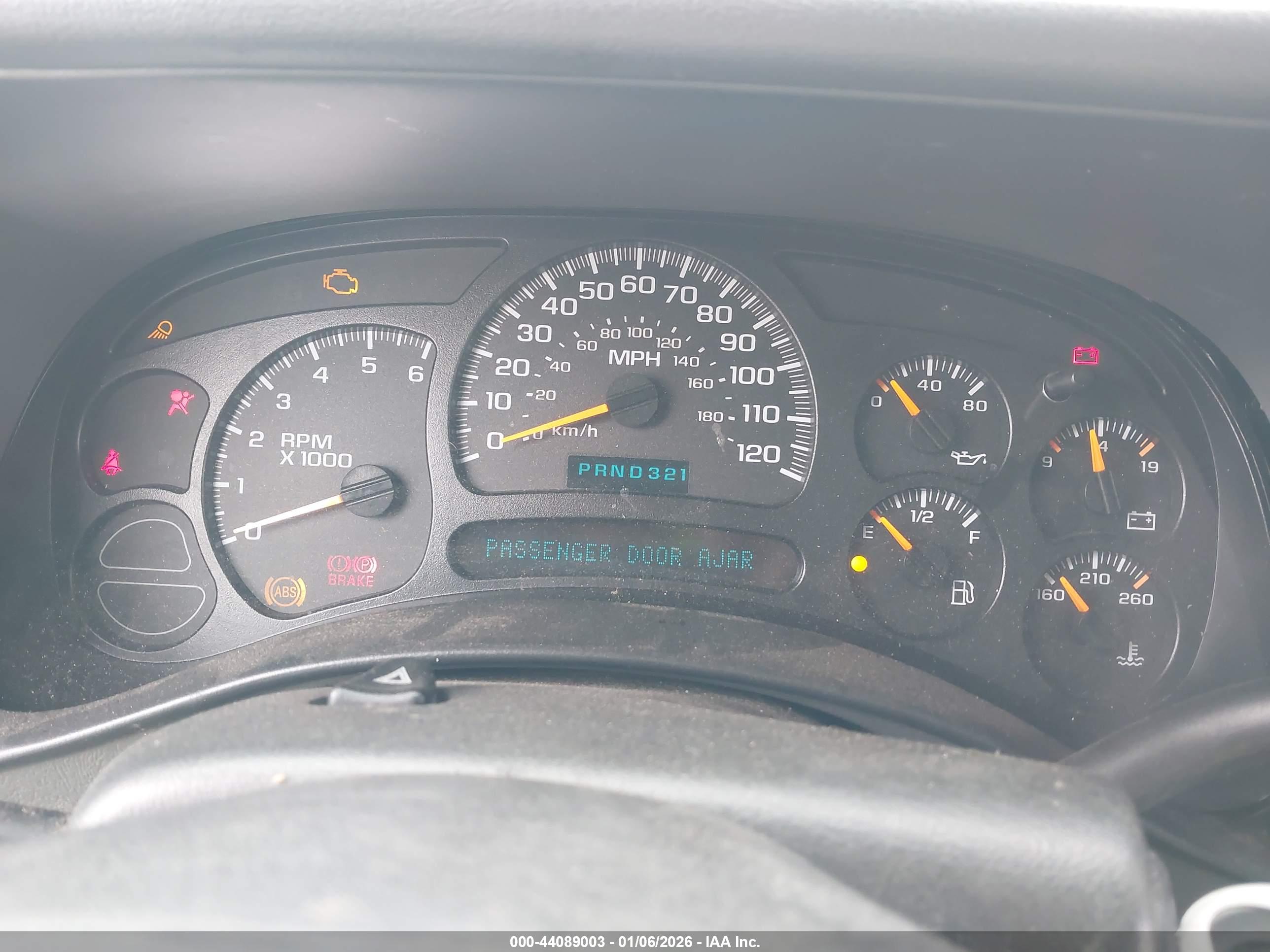 GMC SIERRA image 7