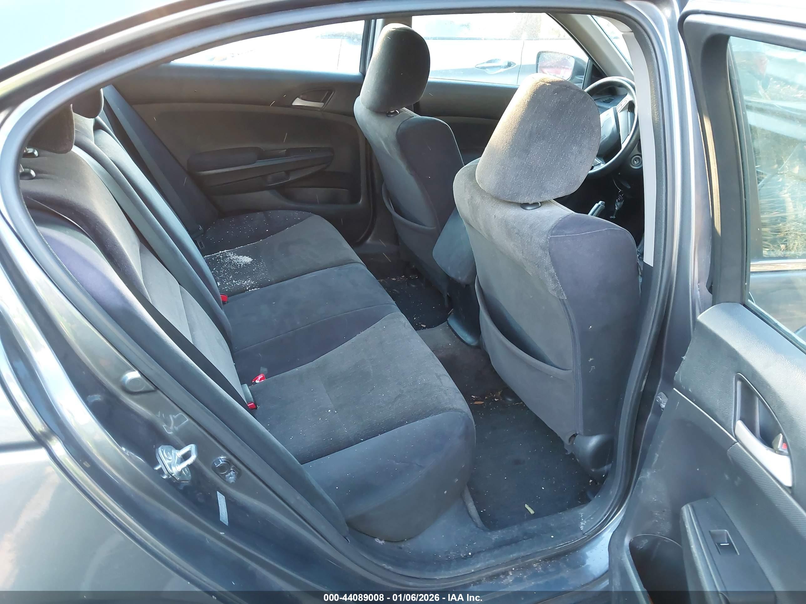 HONDA ACCORD image 8