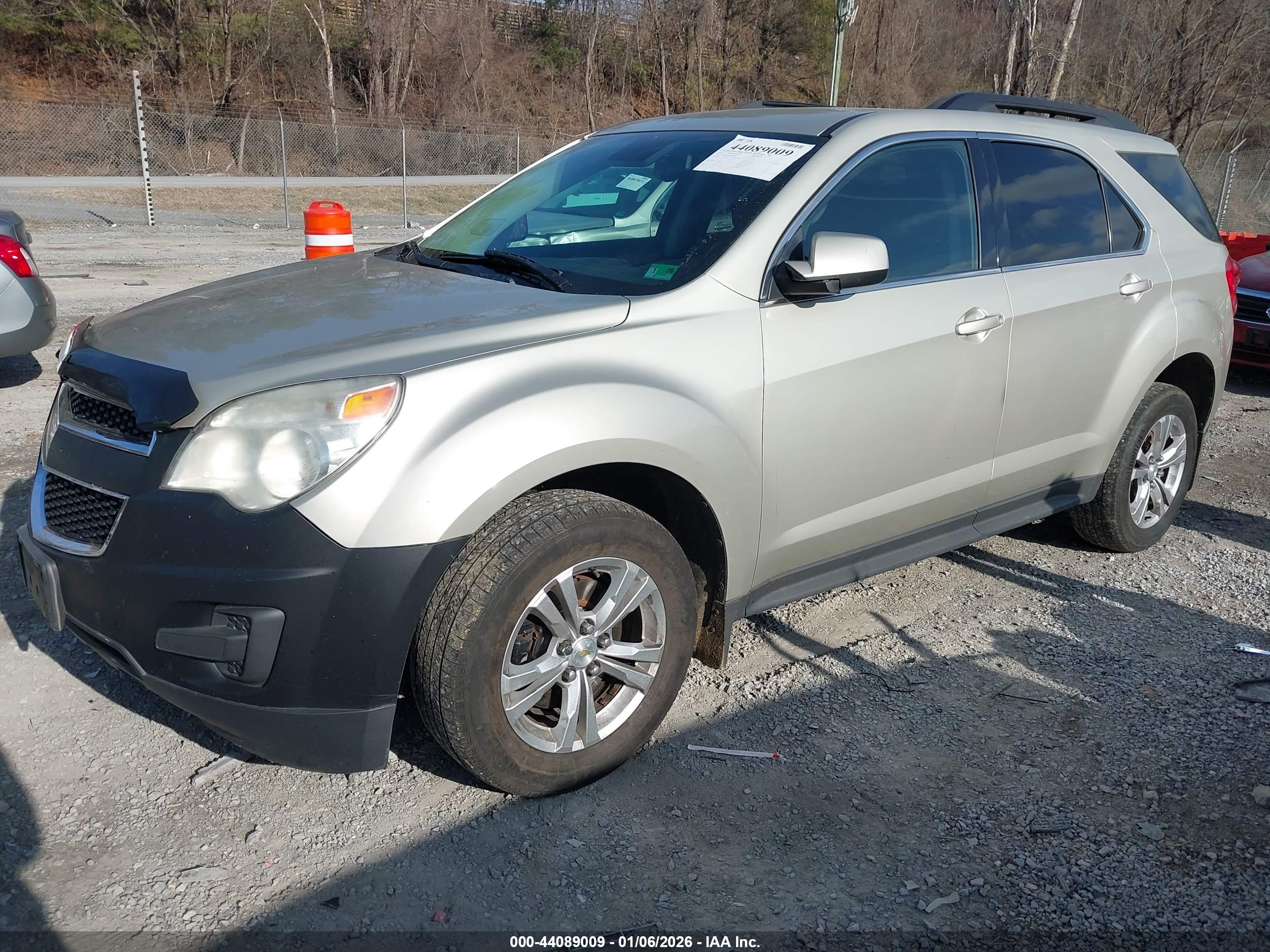 CHEVROLET EQUINOX image 2