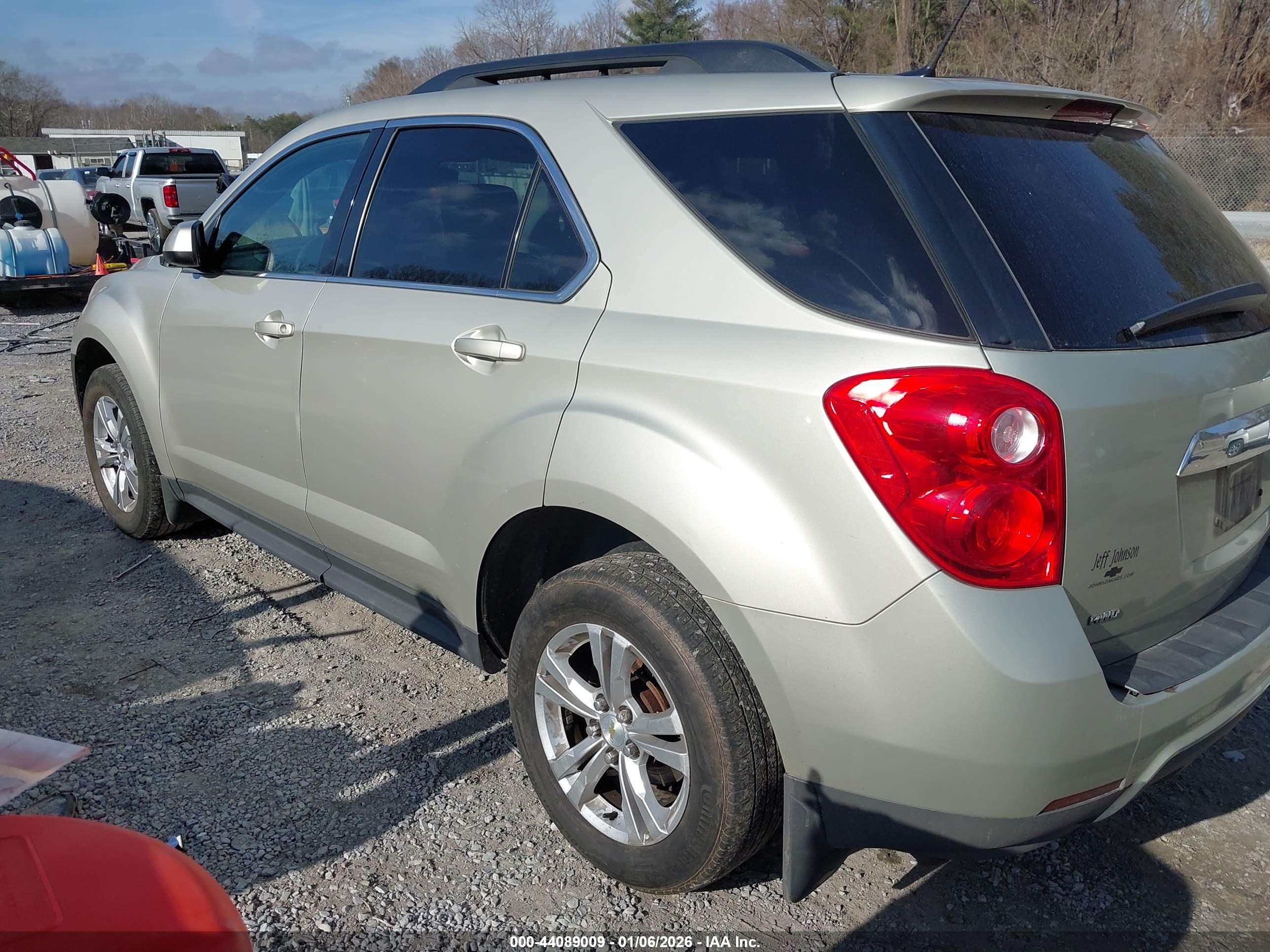 CHEVROLET EQUINOX image 3