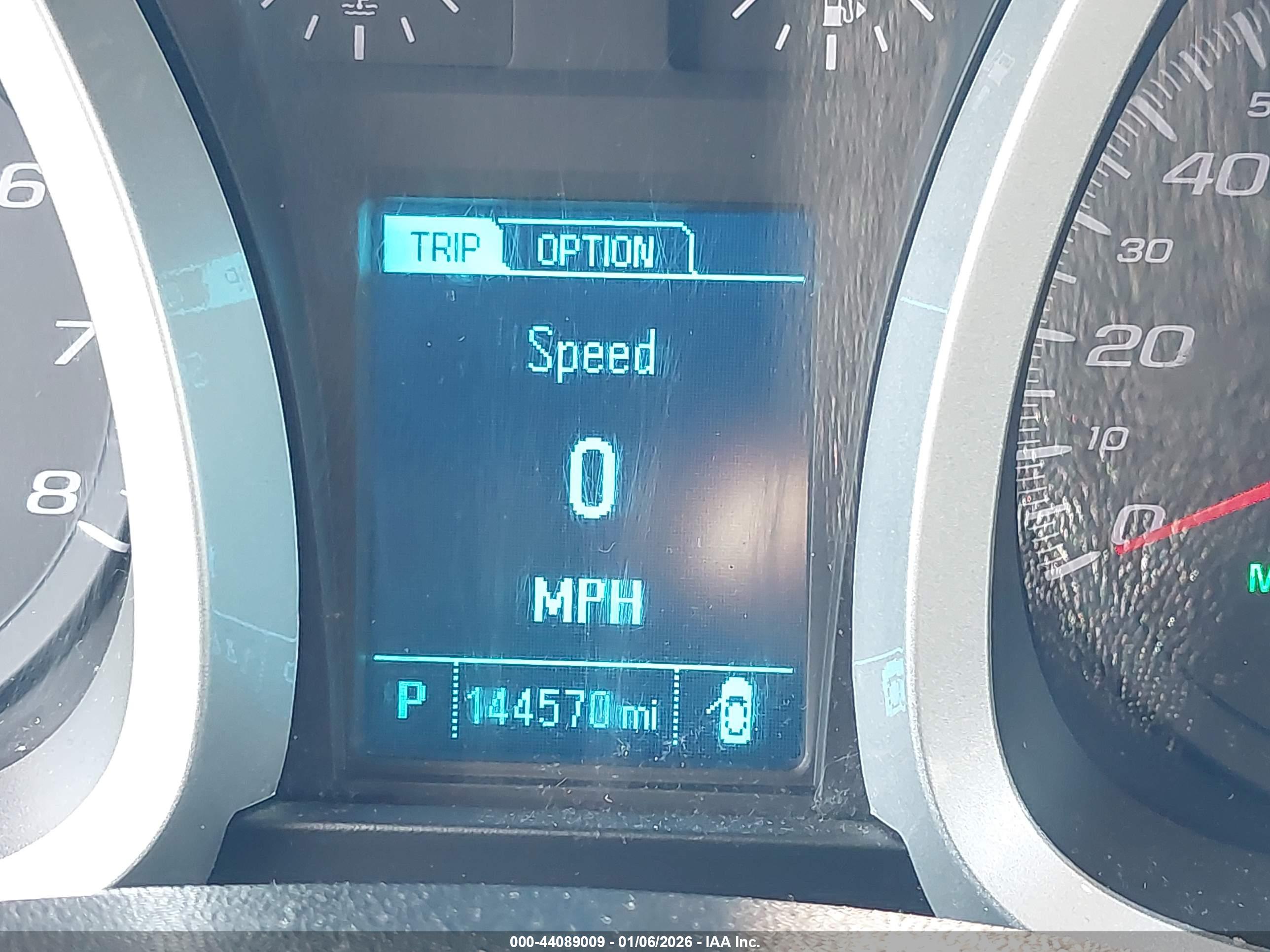 CHEVROLET EQUINOX image 6