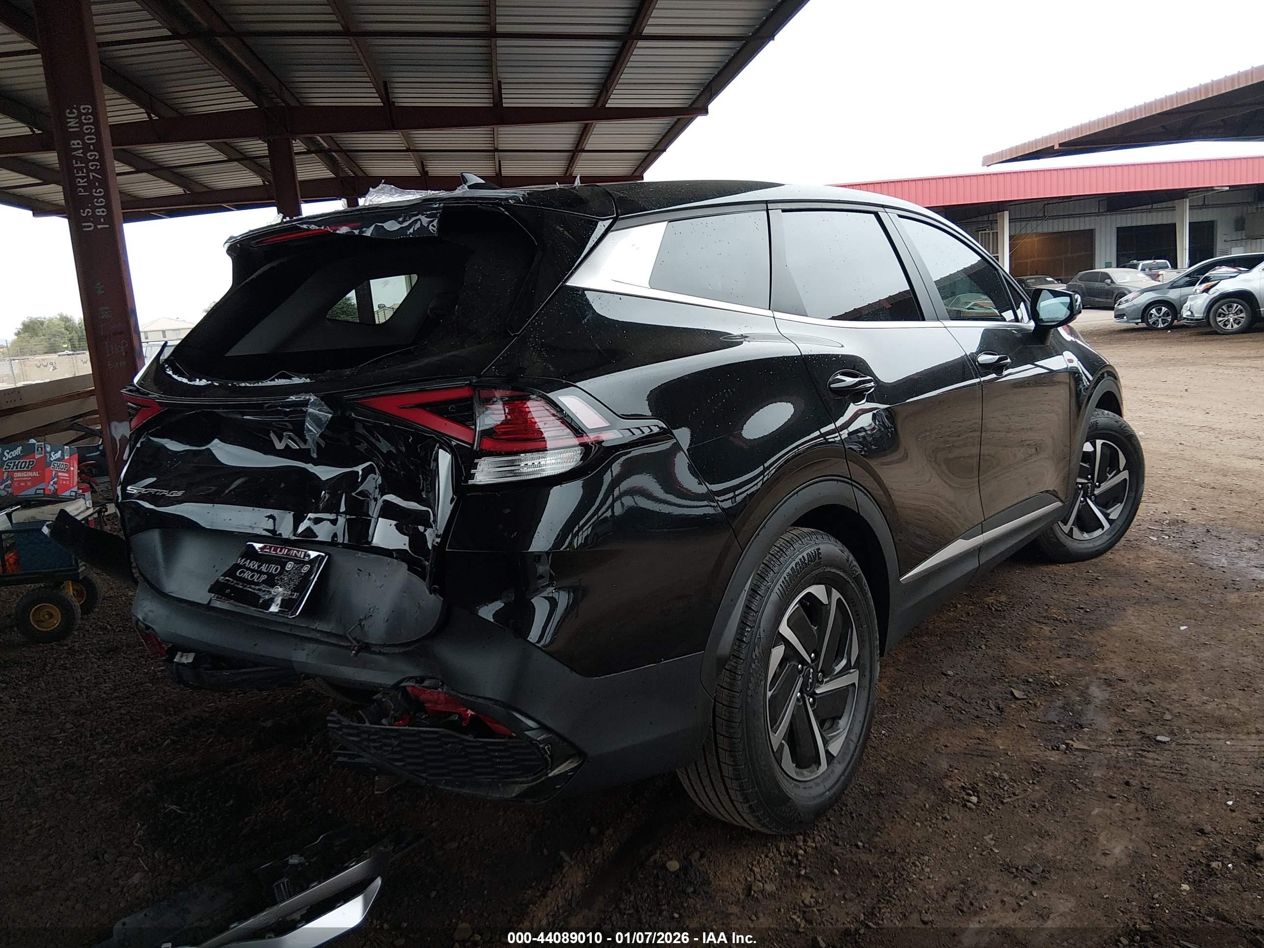 KIA SPORTAGE image 4