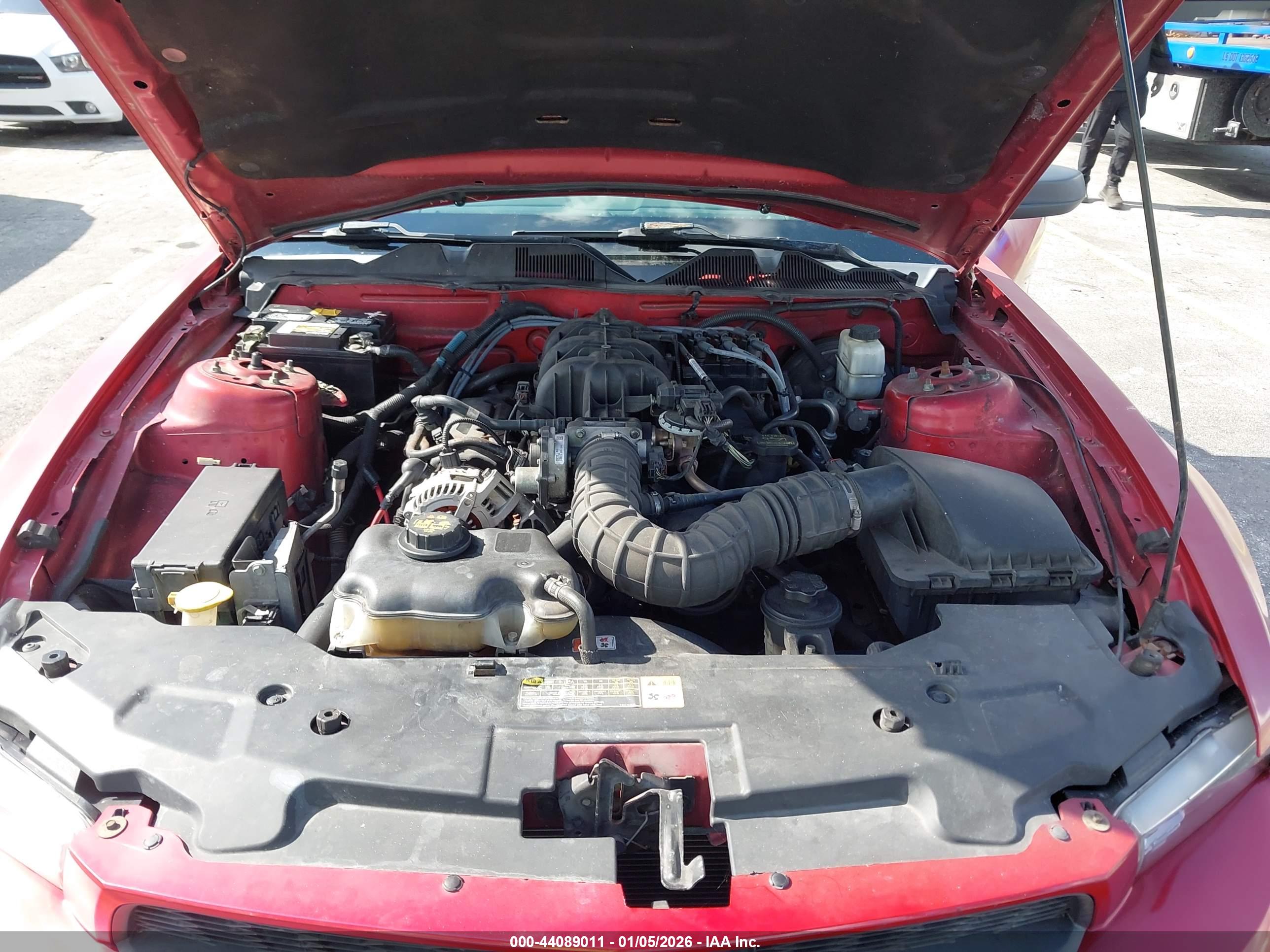 FORD MUSTANG image 10