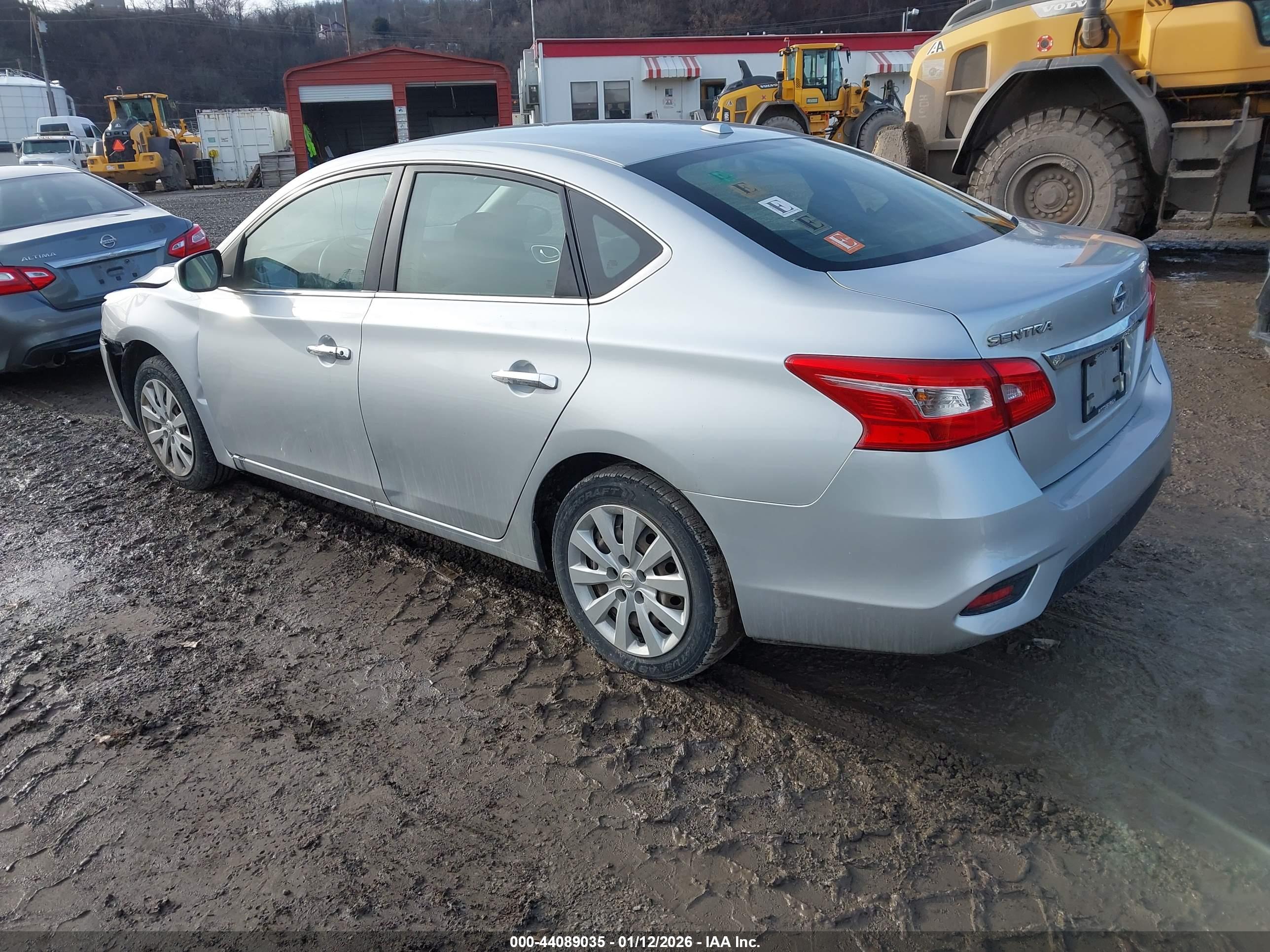NISSAN SENTRA image 3