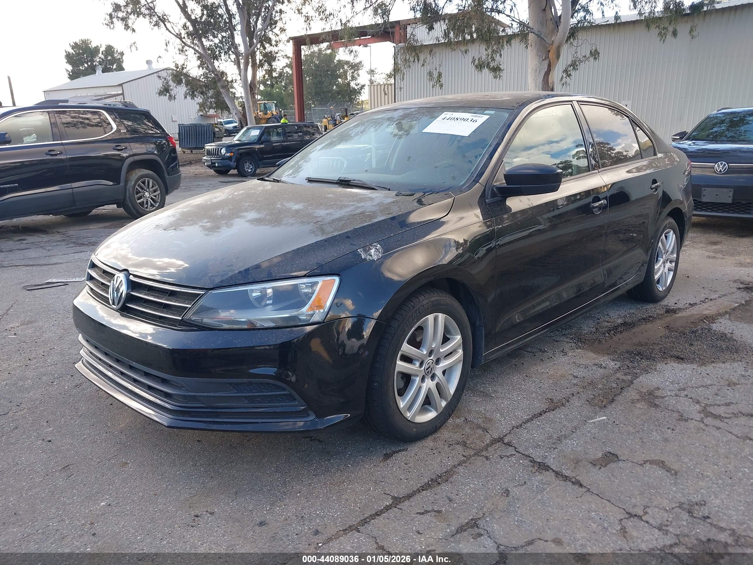 VOLKSWAGEN JETTA image 2