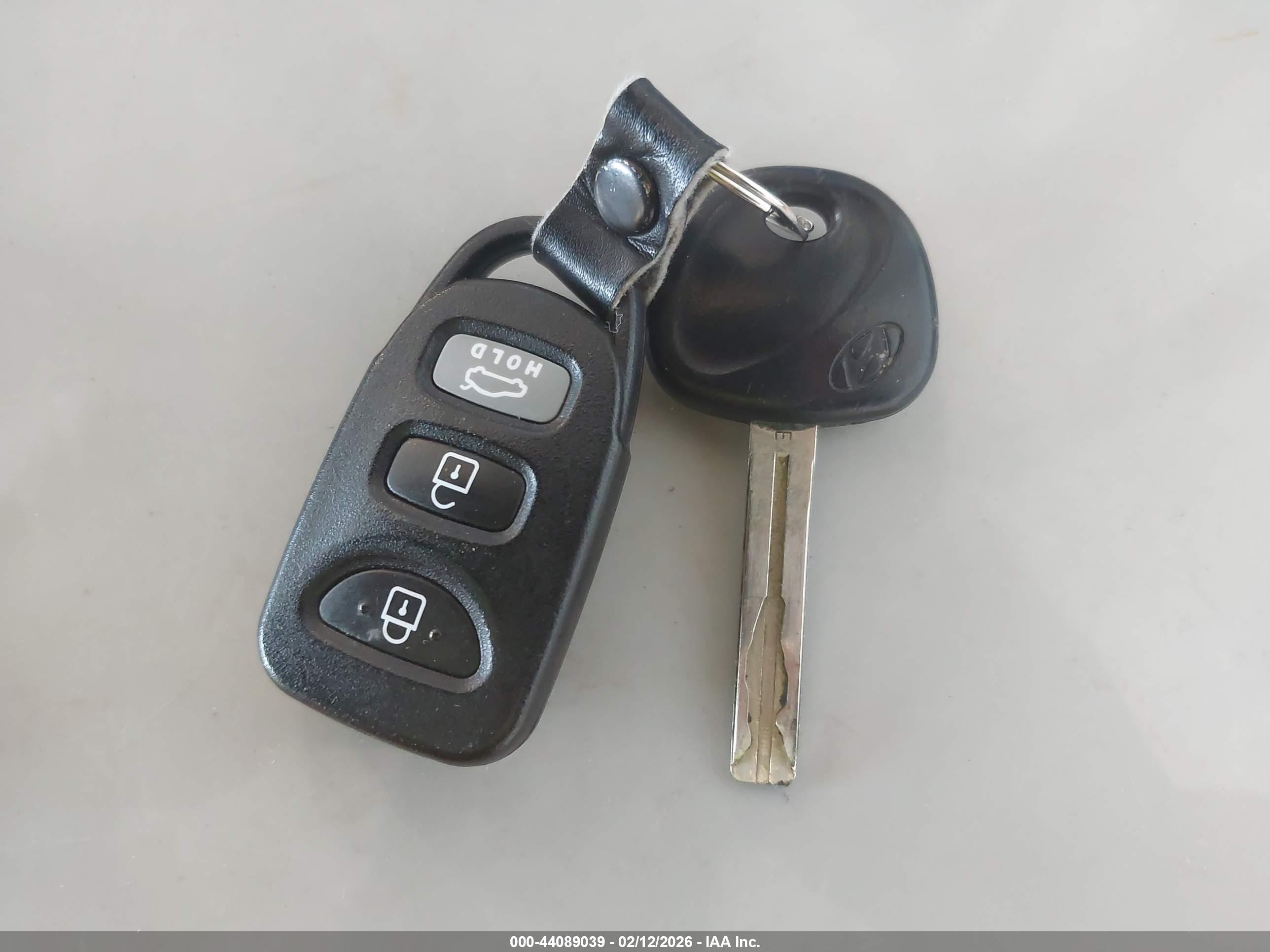 HYUNDAI SONATA image 11