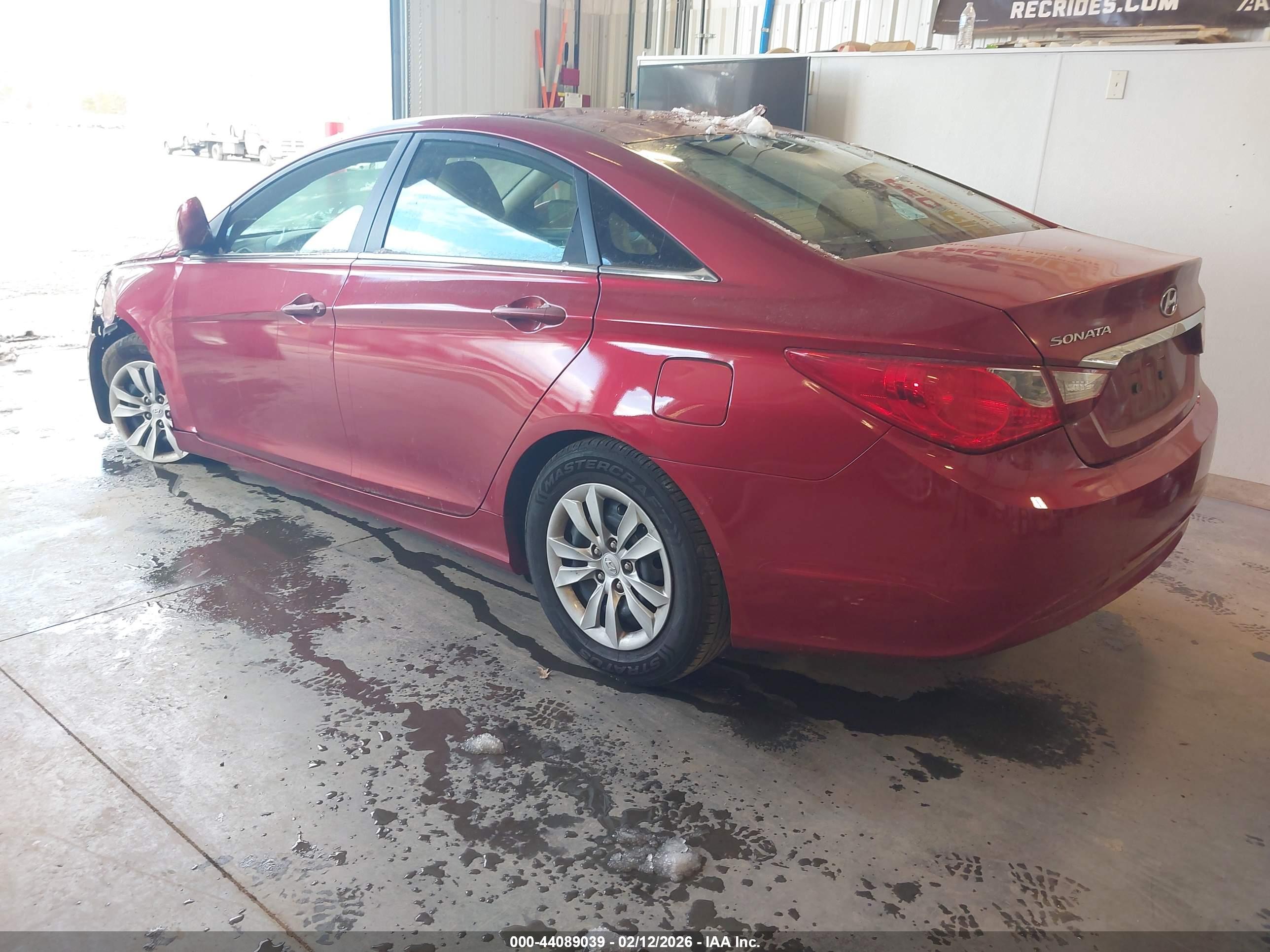 HYUNDAI SONATA image 3