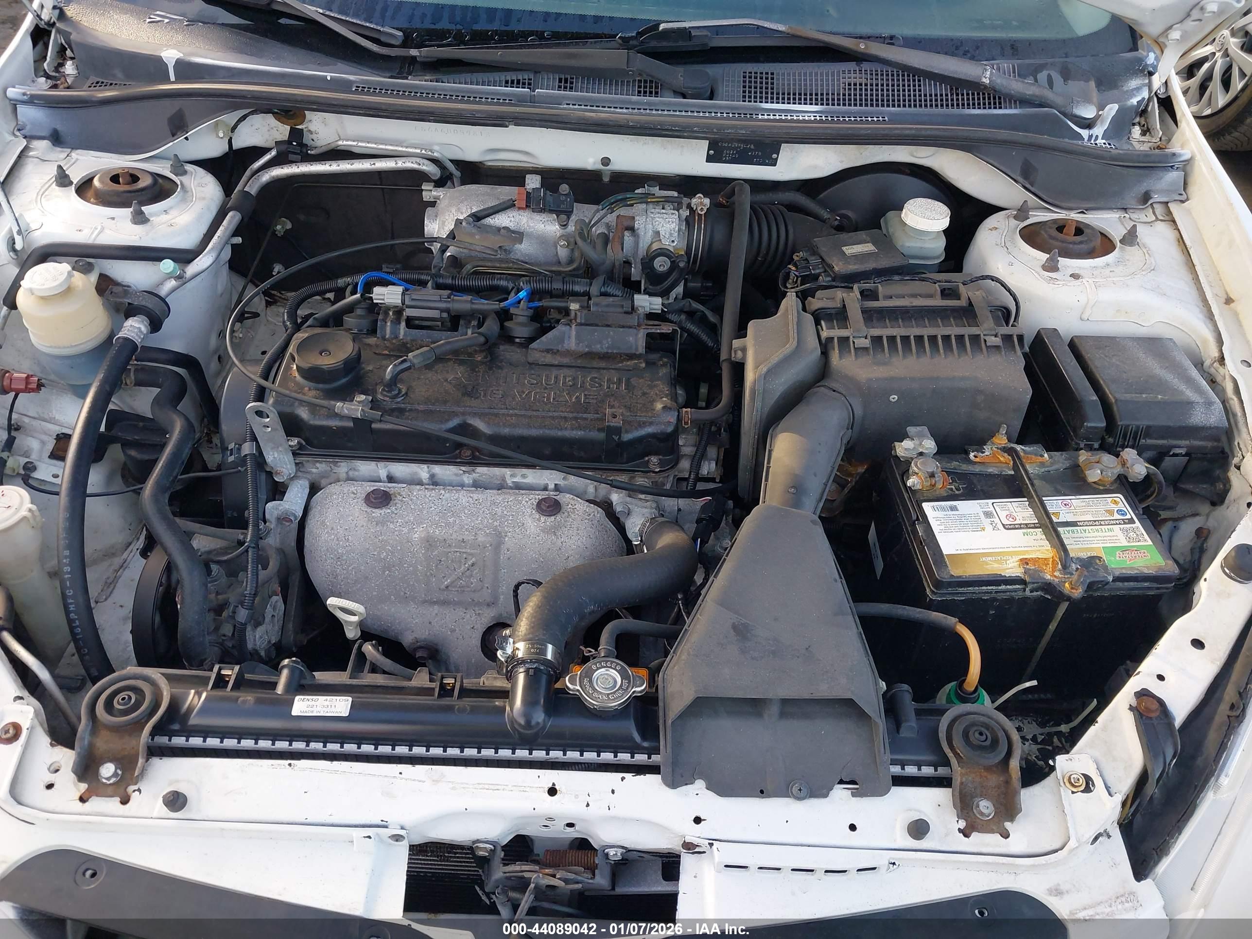 MITSUBISHI LANCER image 10