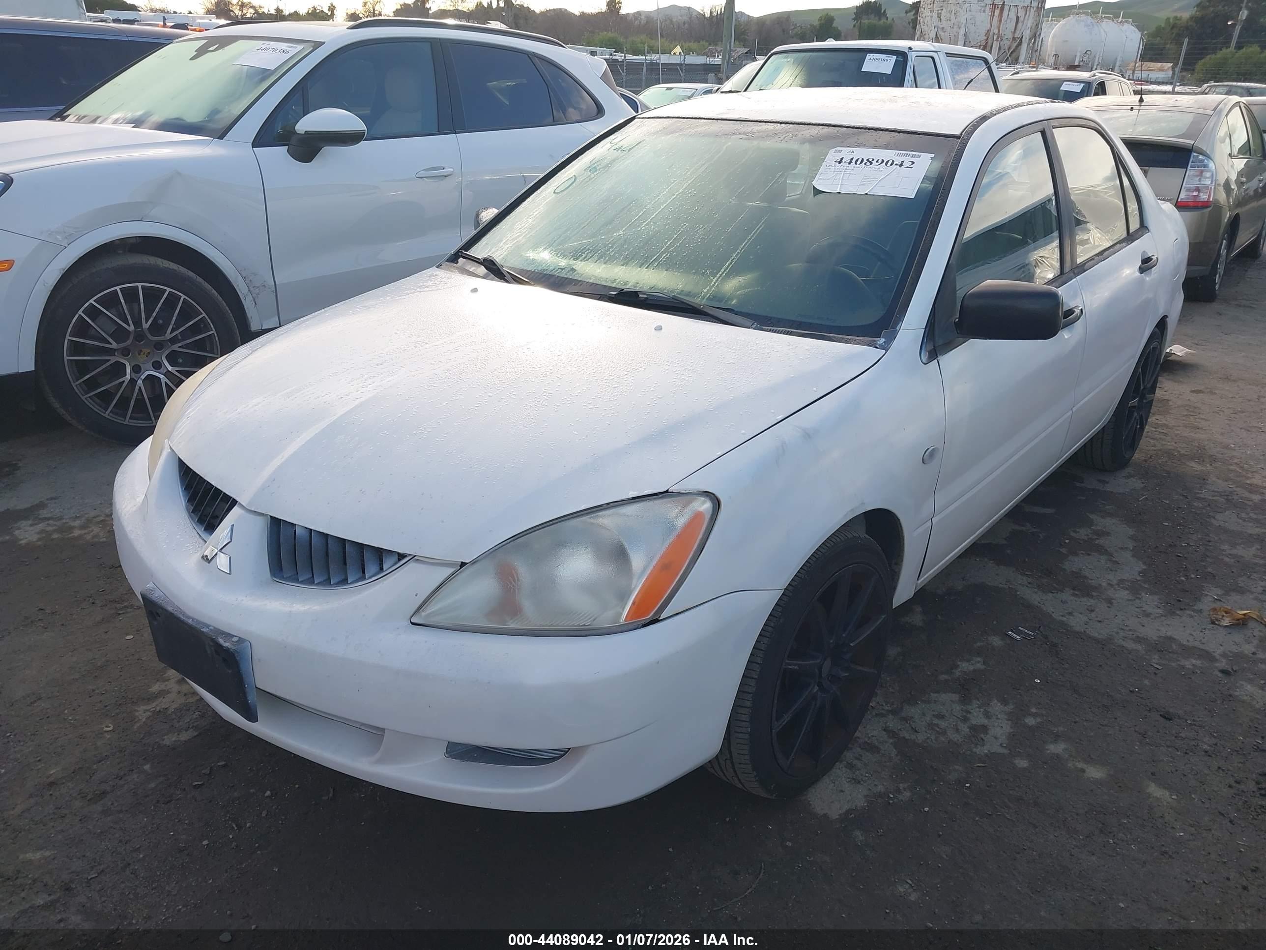 MITSUBISHI LANCER image 2