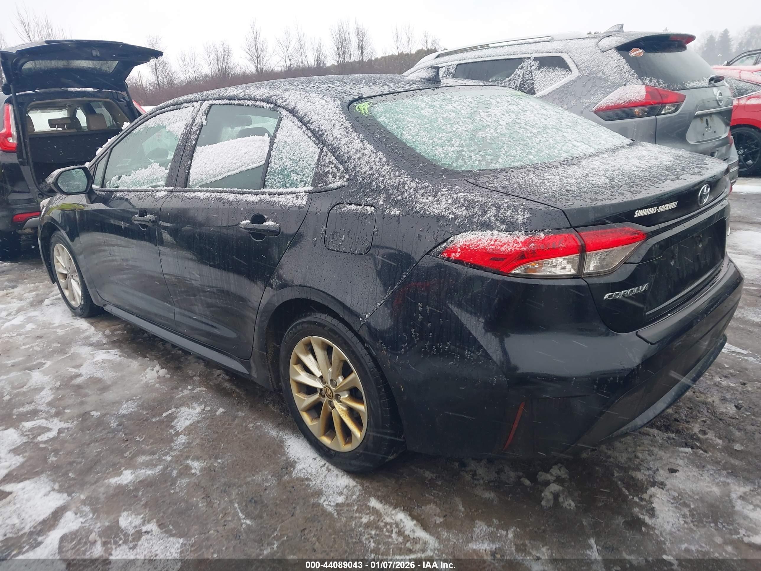 TOYOTA COROLLA image 3