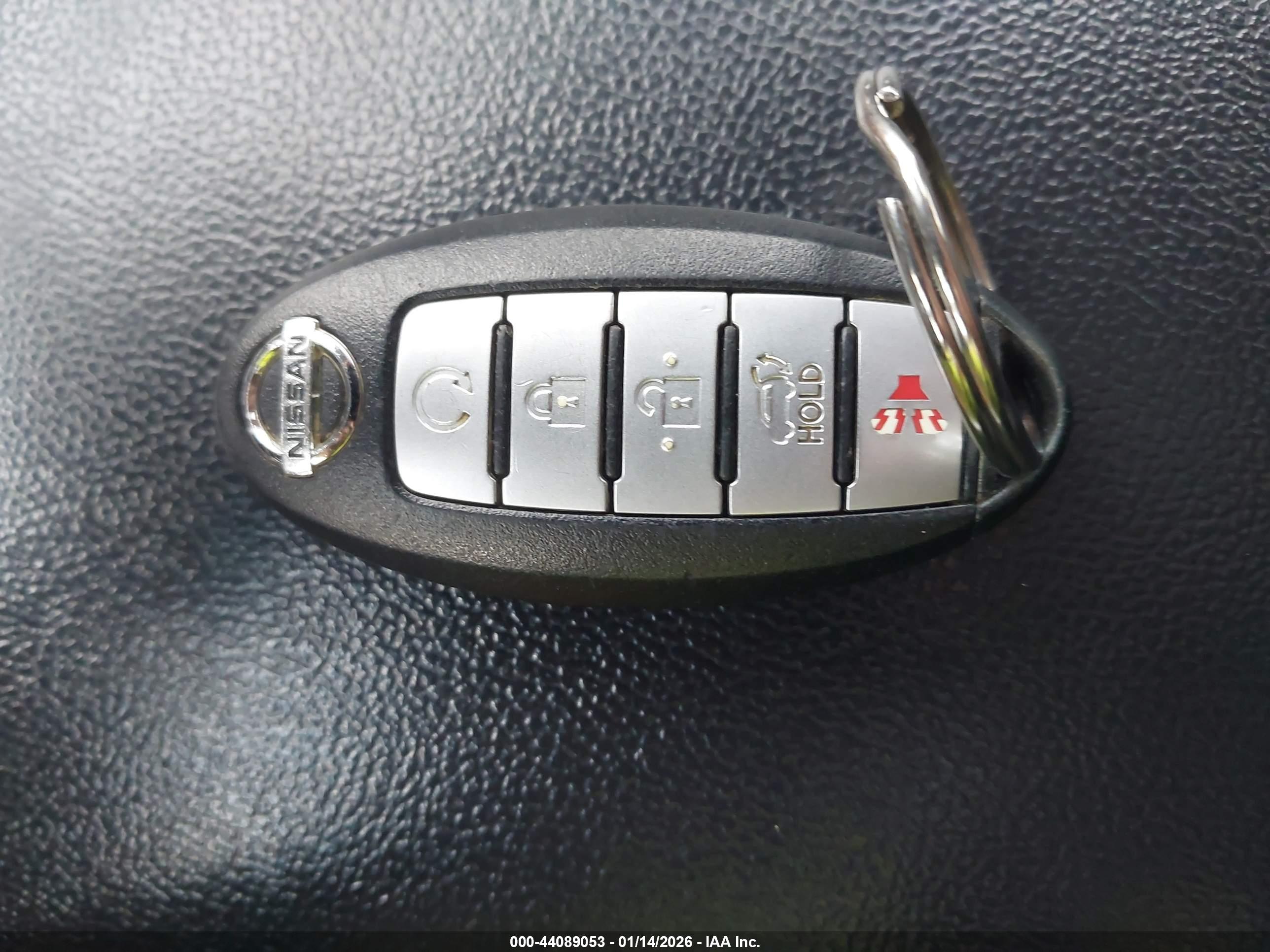 NISSAN ROGUE image 11