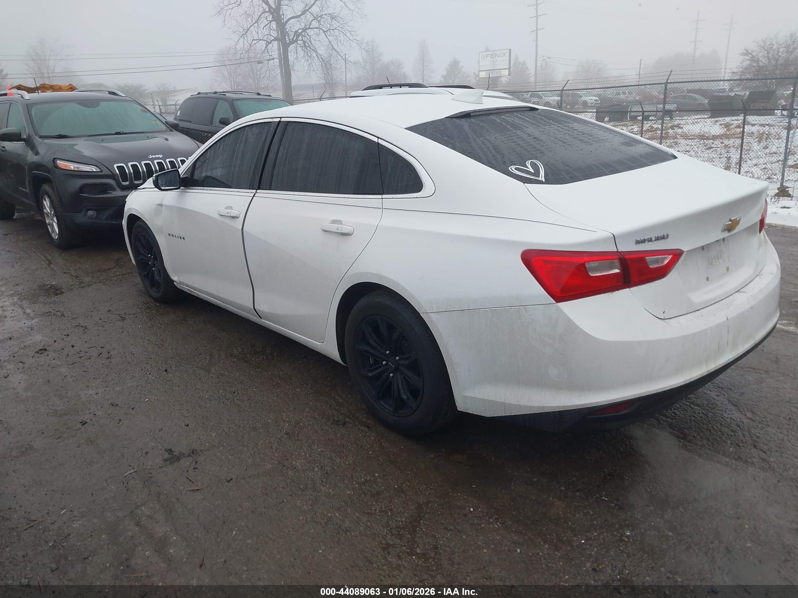 CHEVROLET MALIBU image 3