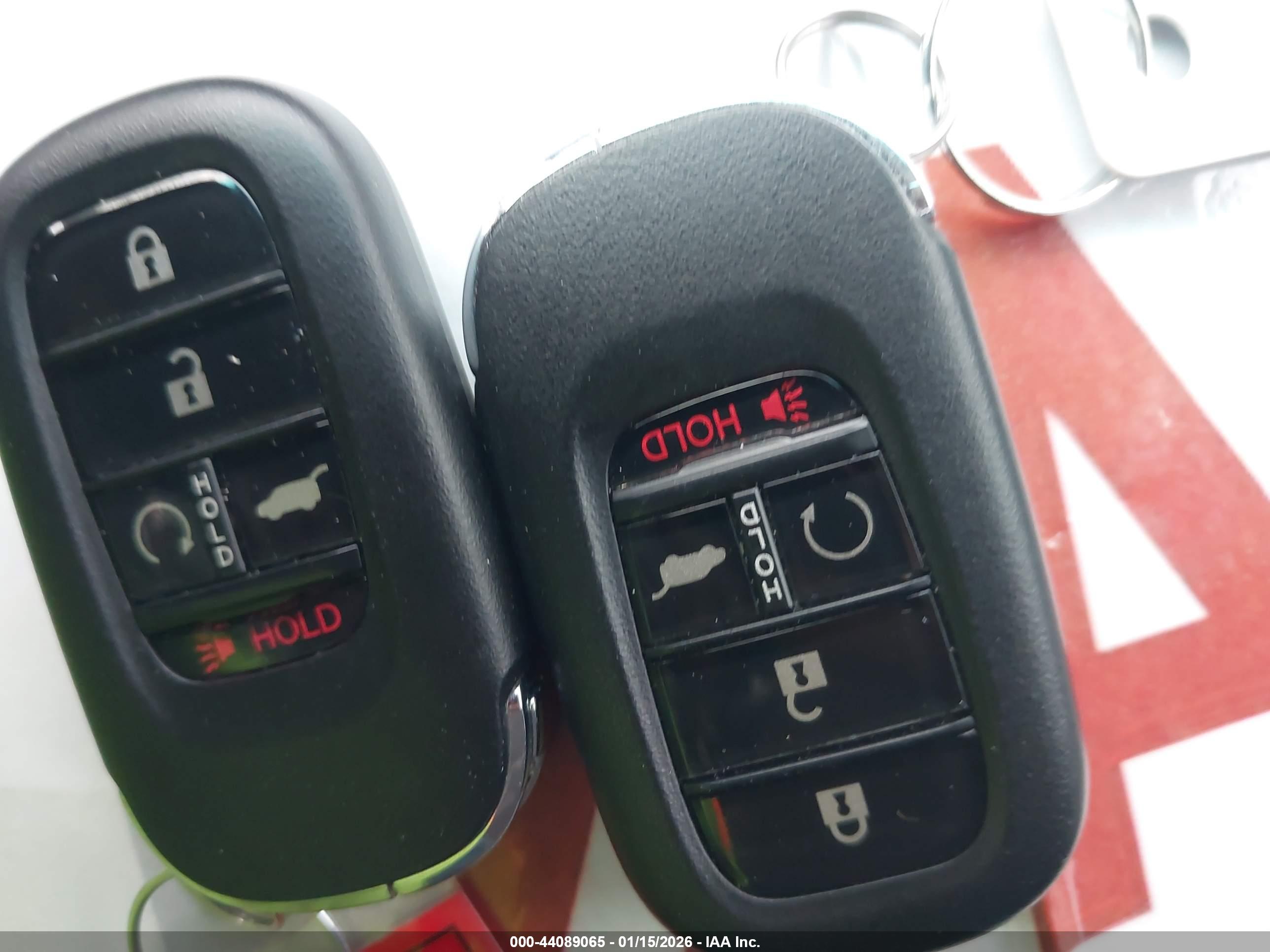 HONDA CR-V image 11