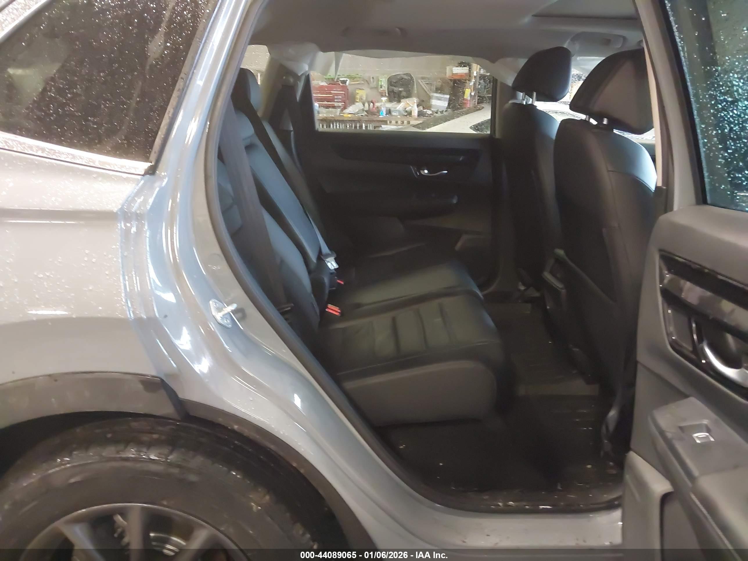 HONDA CR-V image 8