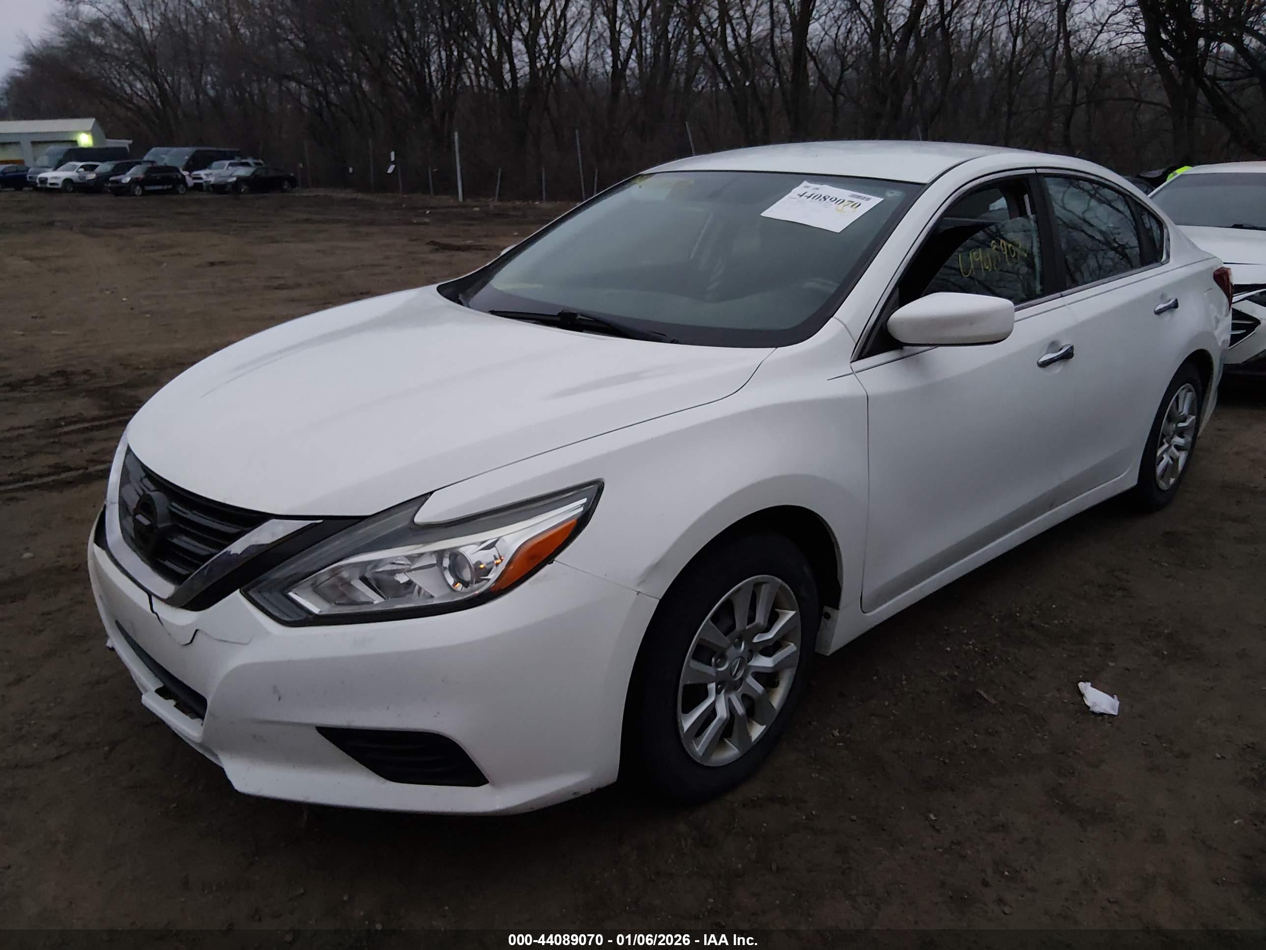 NISSAN ALTIMA image 2