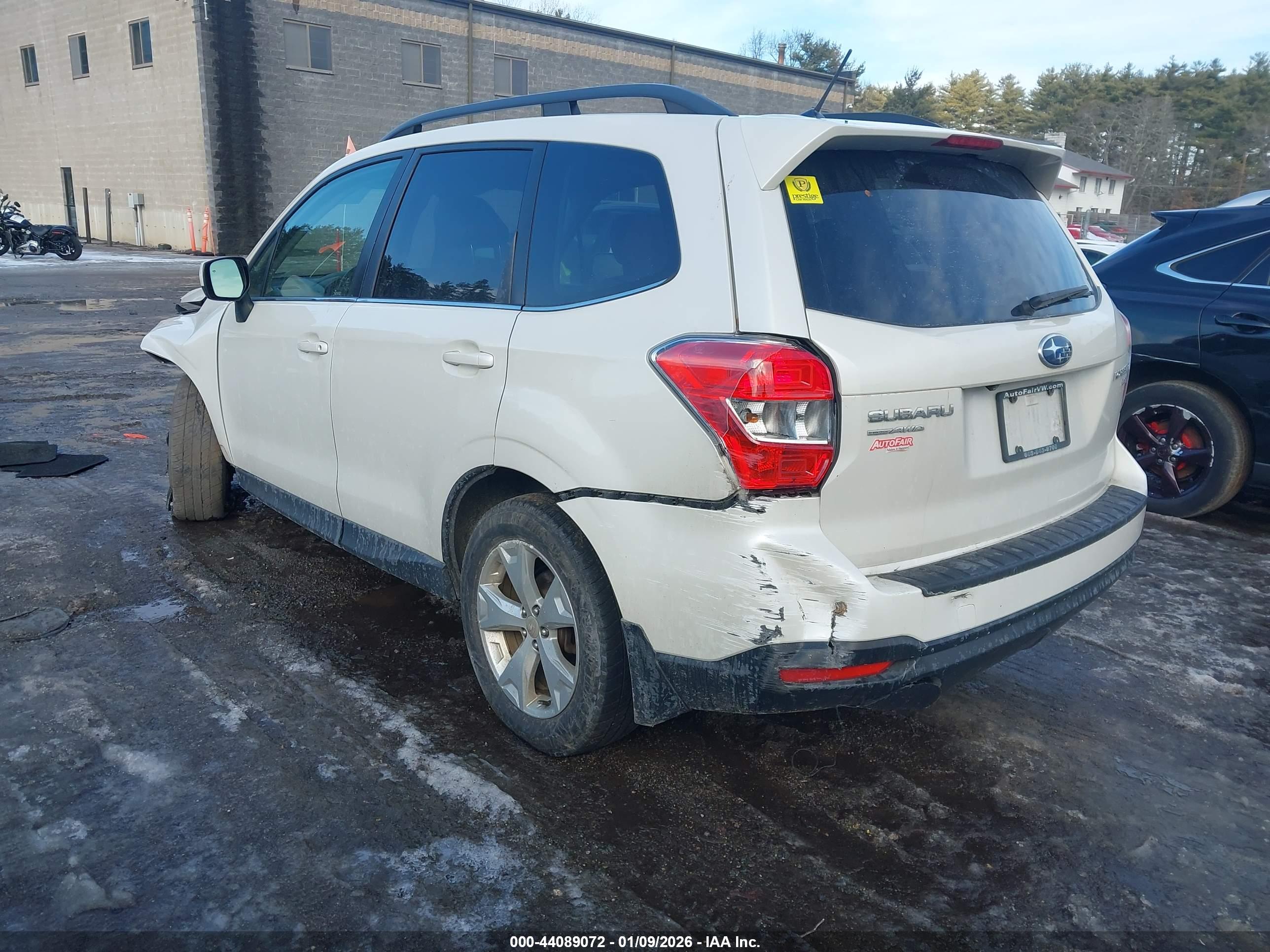 SUBARU FORESTER image 3