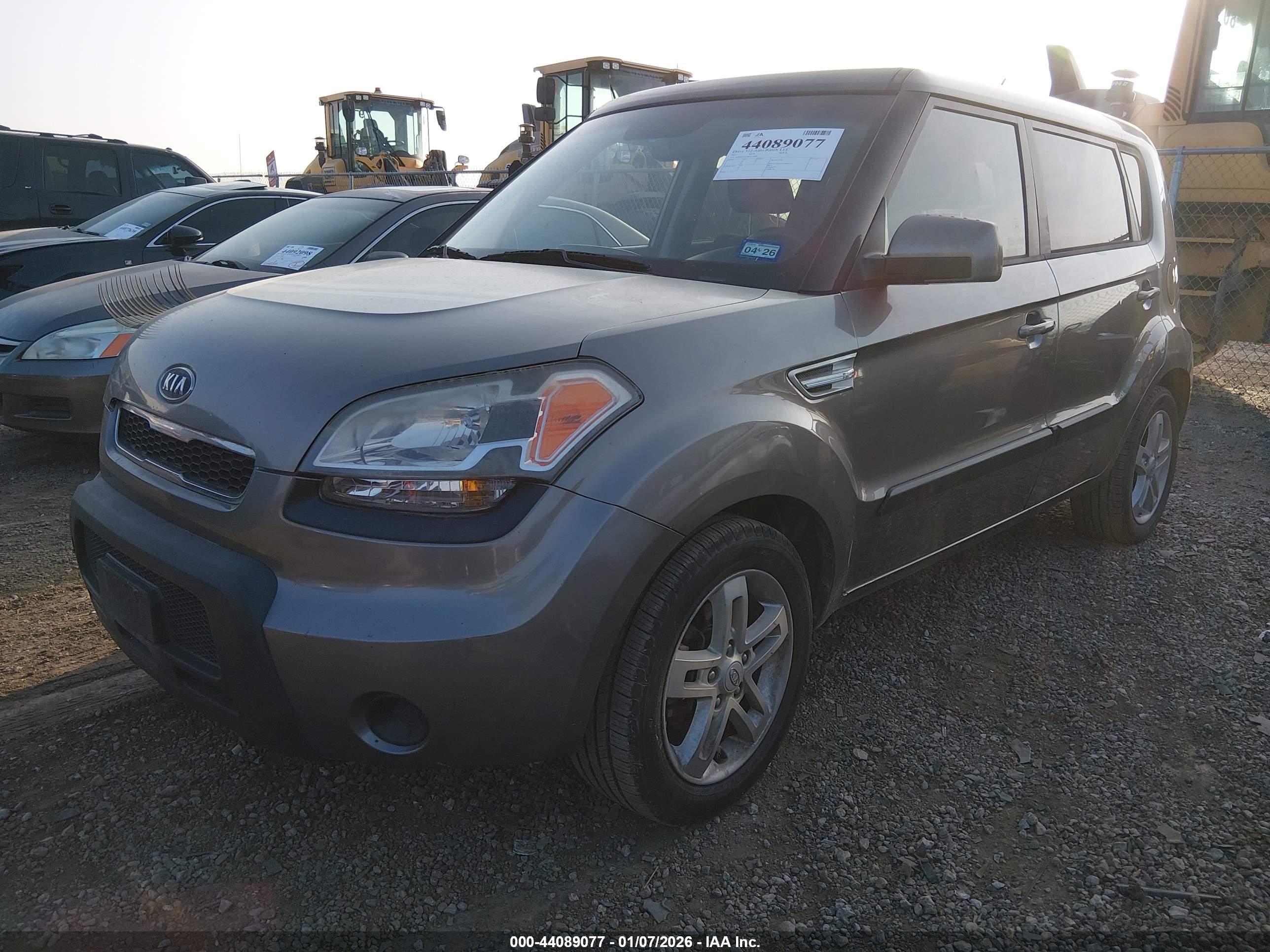 KIA SOUL image 2