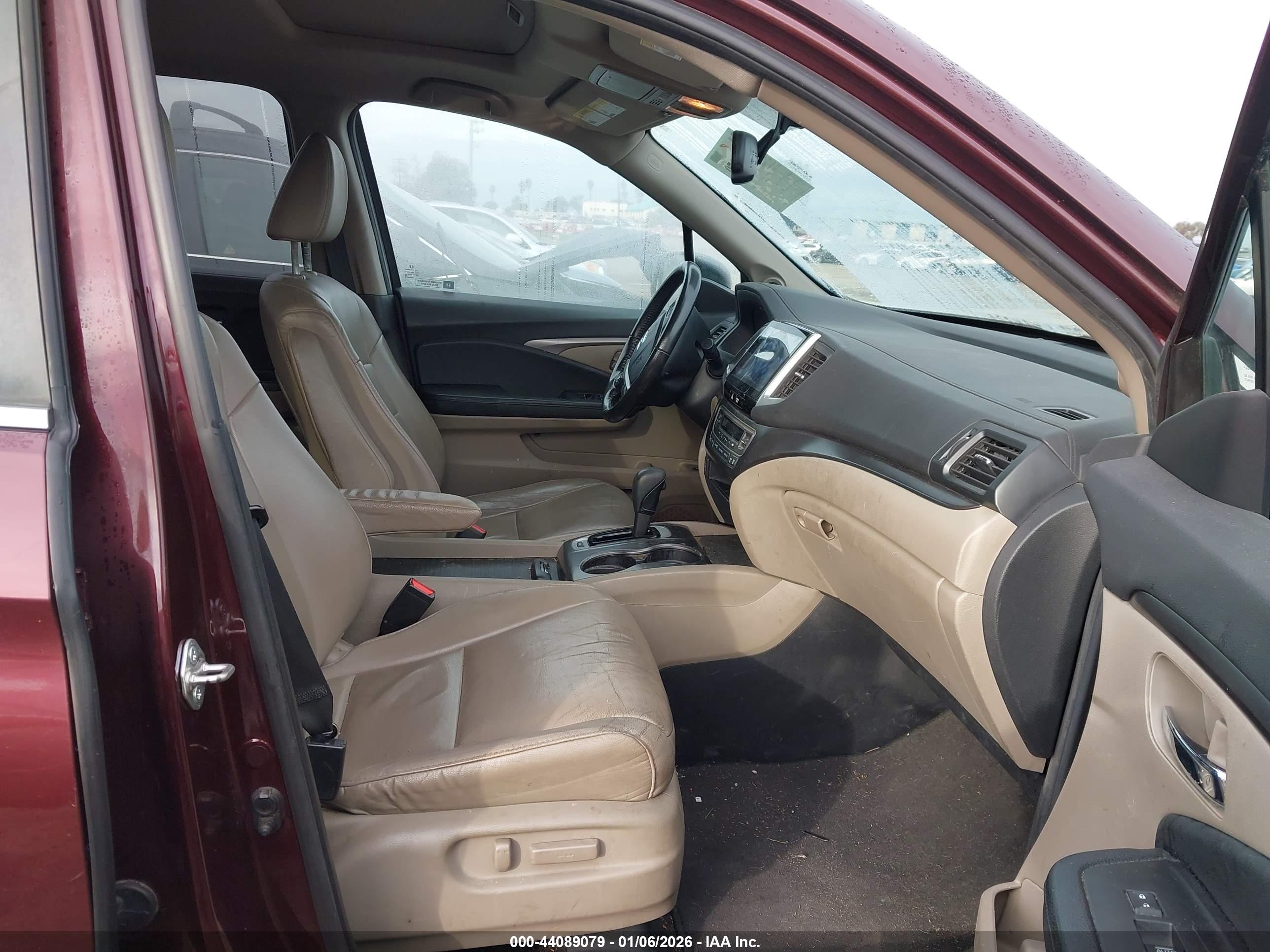 HONDA PILOT image 5