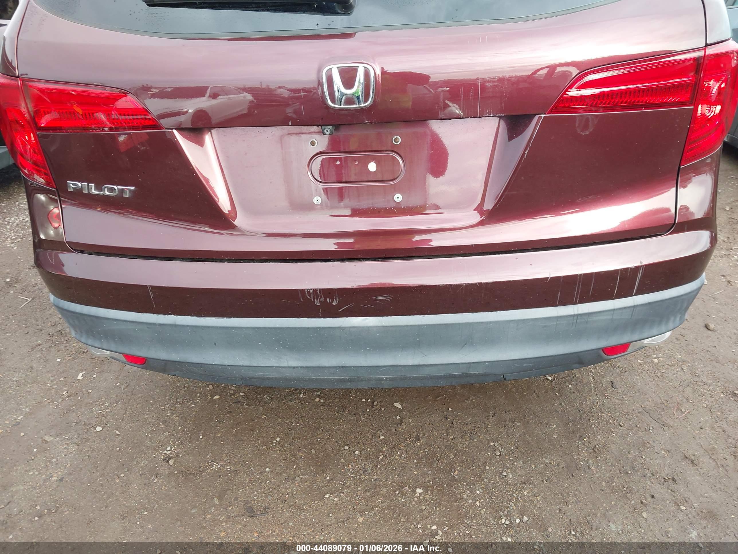HONDA PILOT image 6