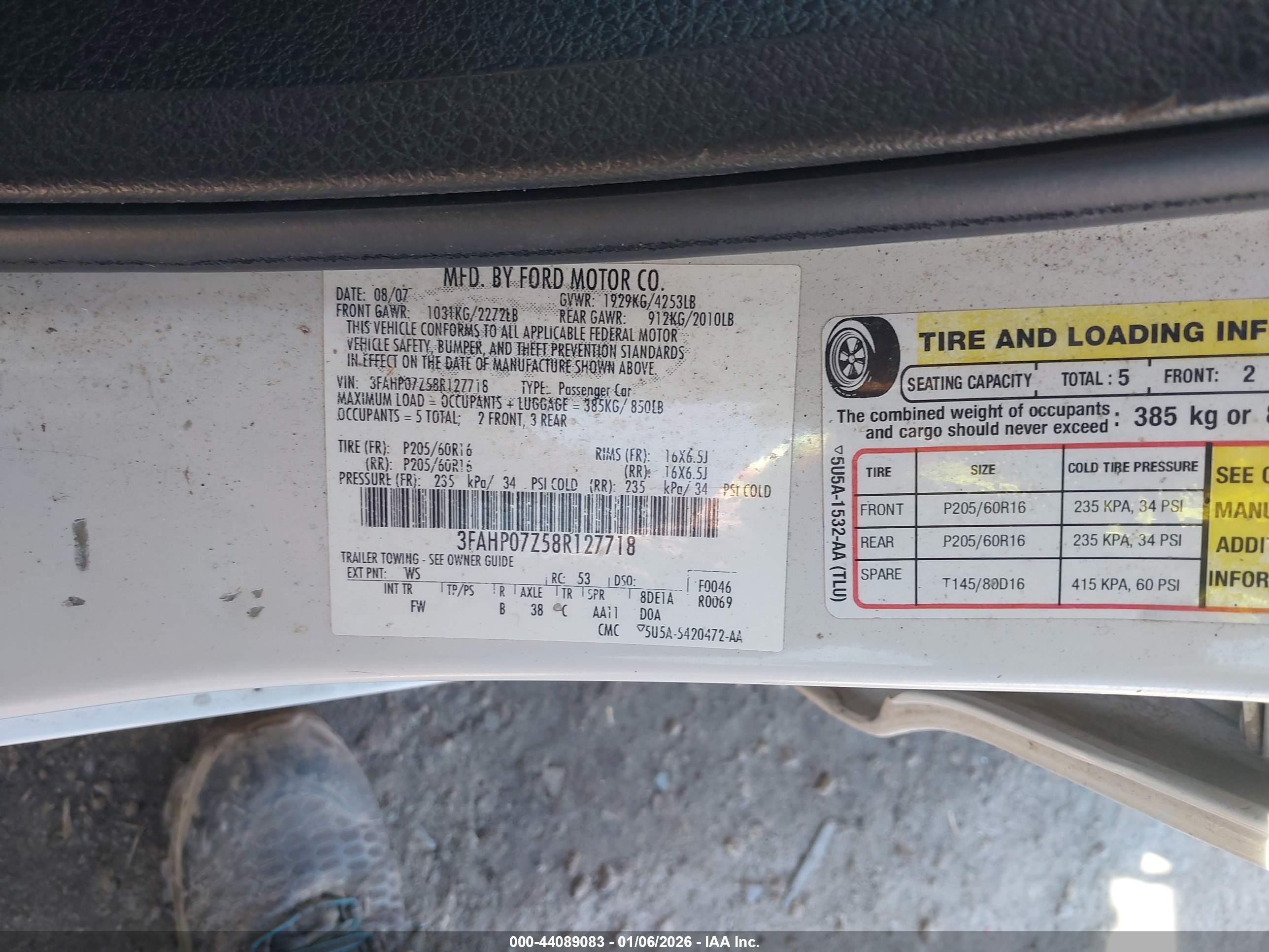 FORD FUSION image 9