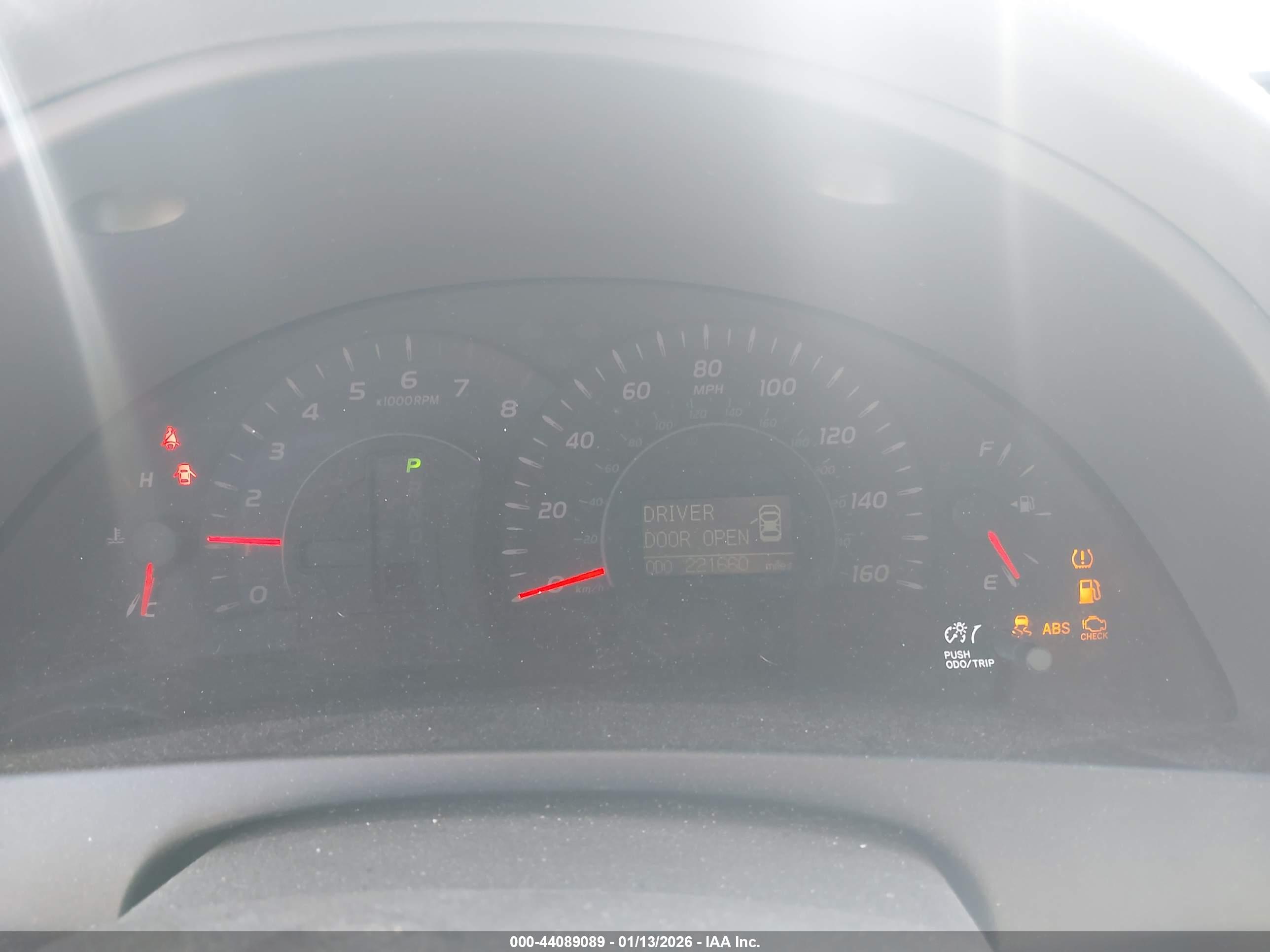 TOYOTA CAMRY image 7