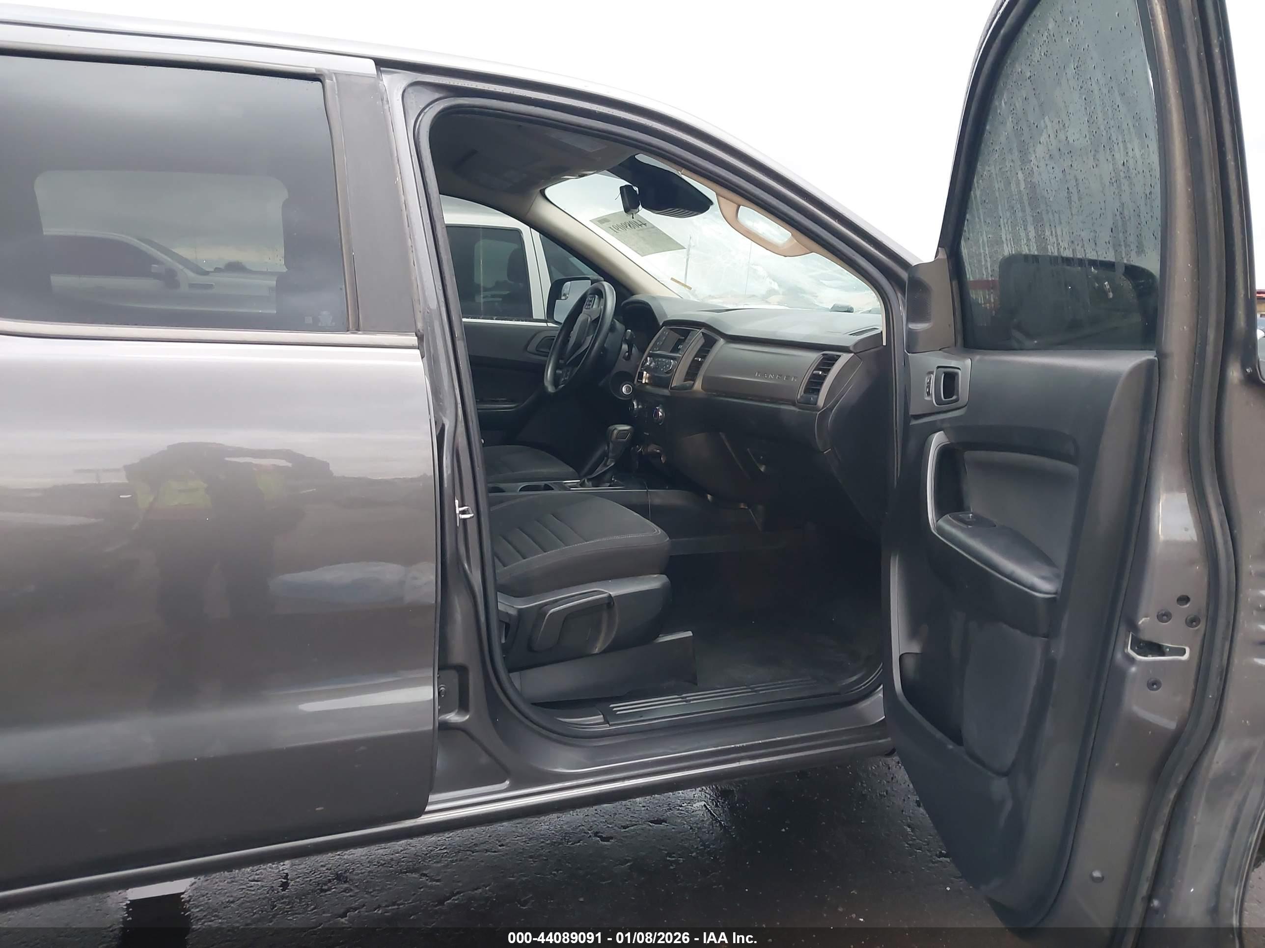 FORD RANGER image 5