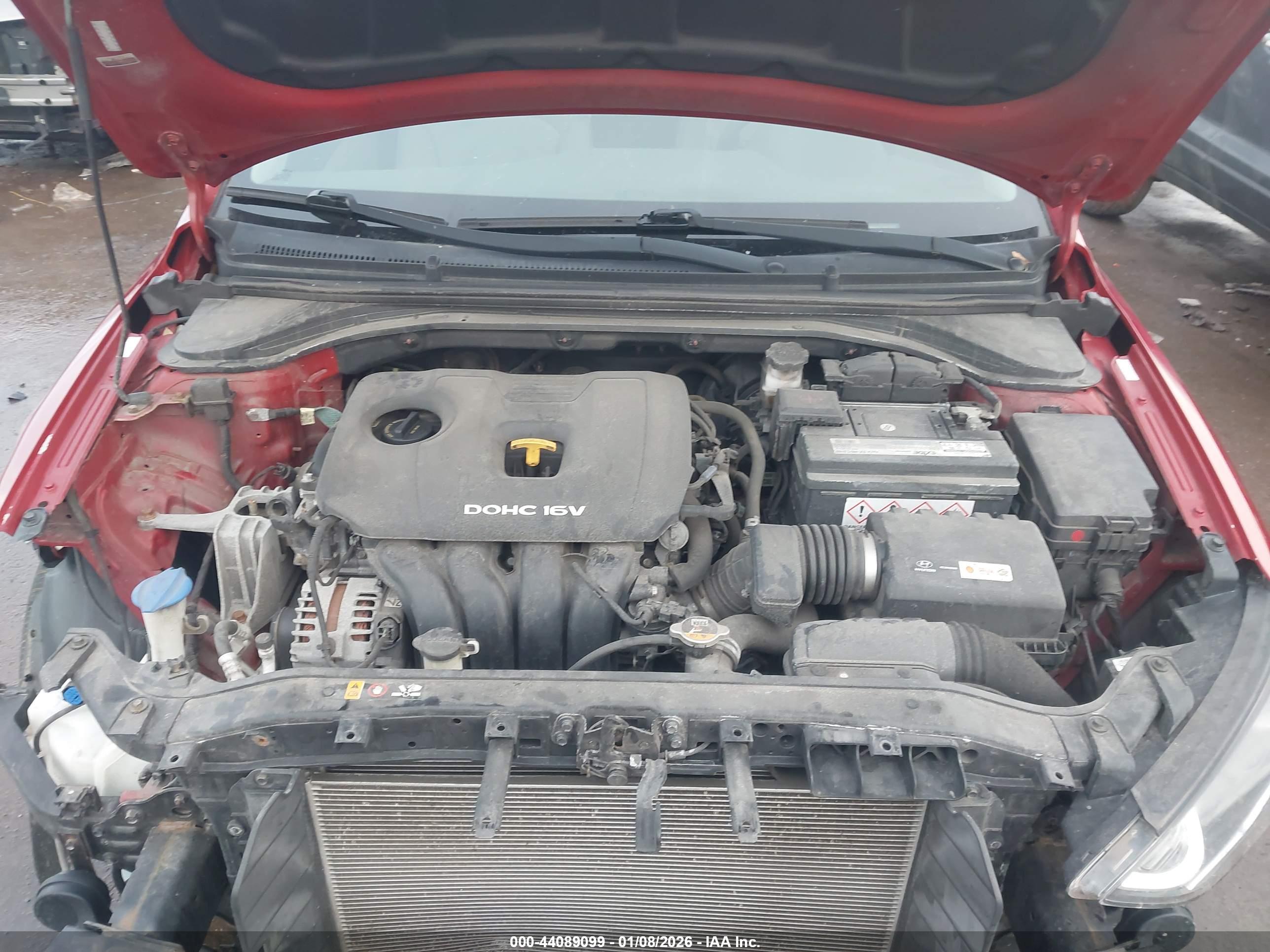 HYUNDAI ELANTRA image 10