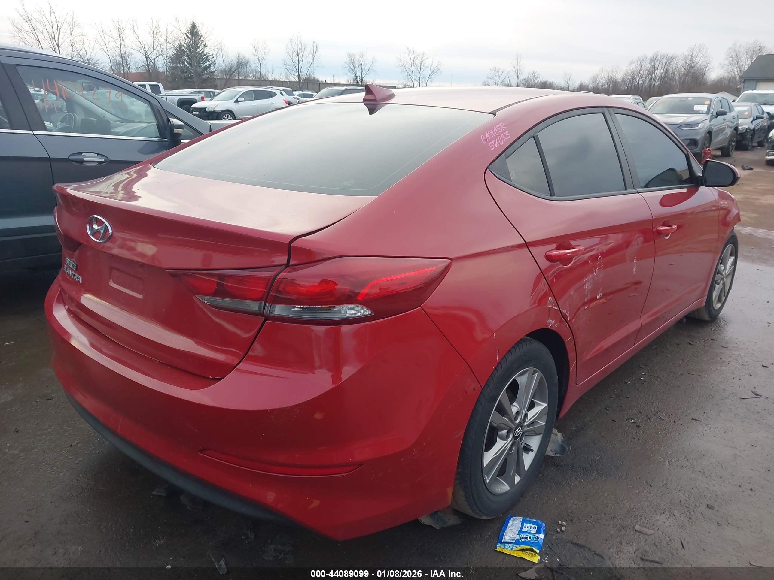 HYUNDAI ELANTRA image 4