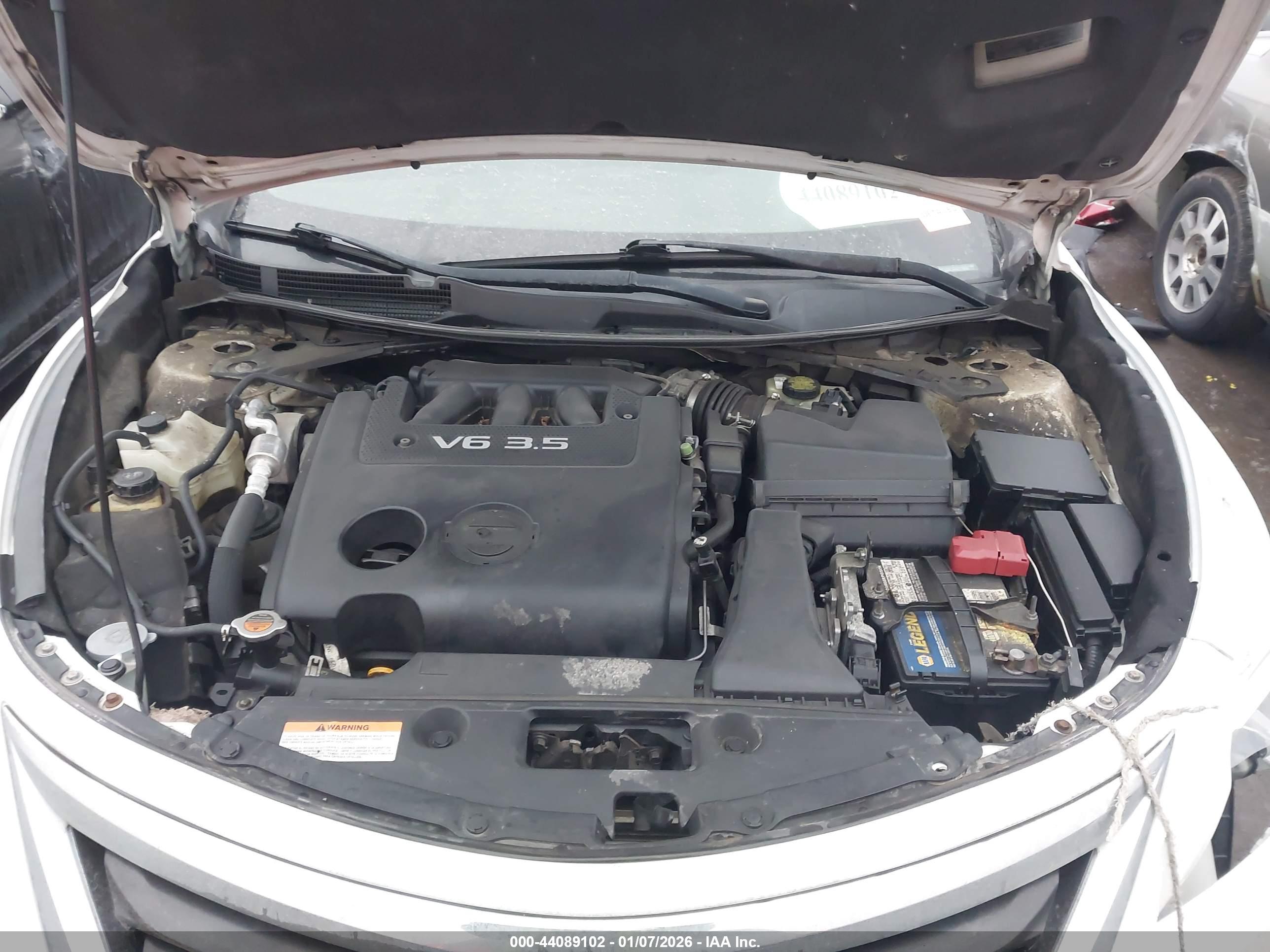 NISSAN ALTIMA image 10